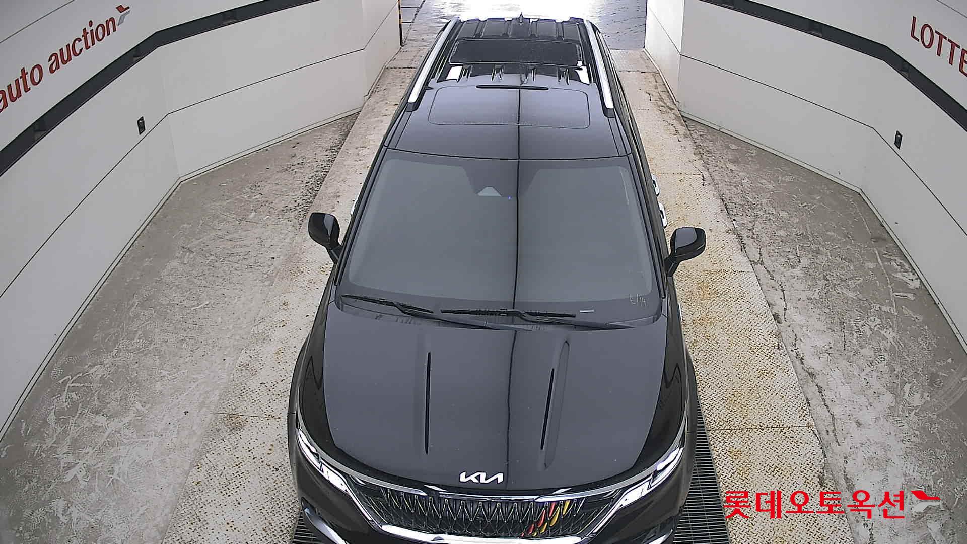 2021 - kia carnival