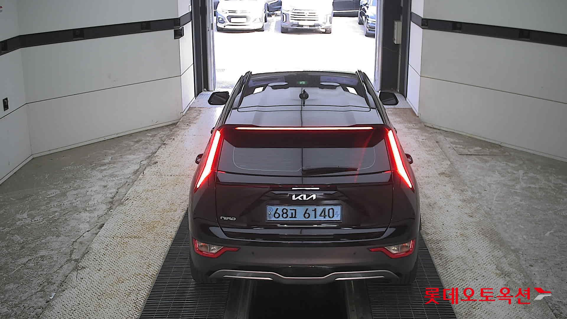2023 - kia niro