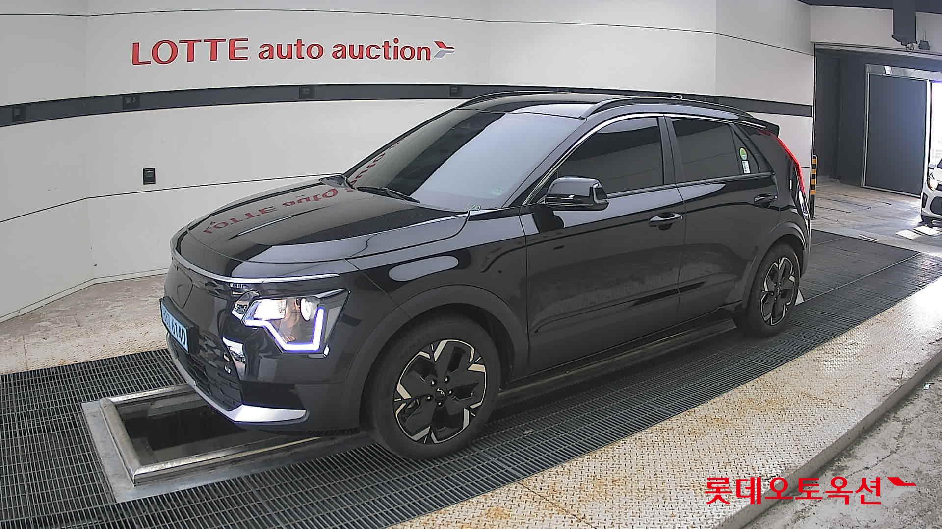 2023 - kia niro