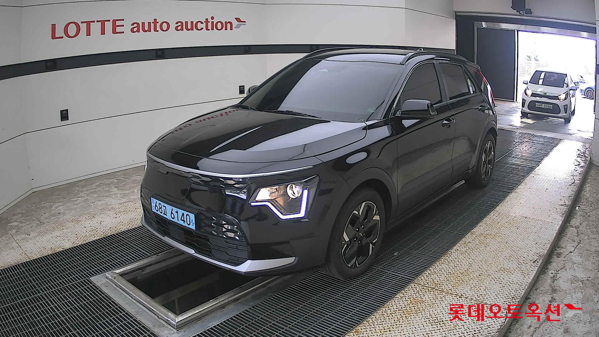 2023 - kia niro
