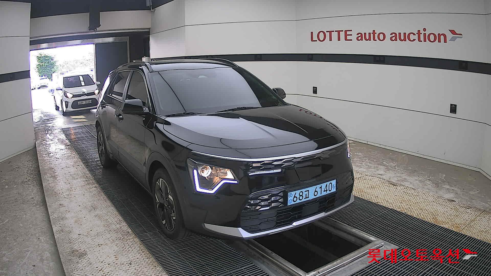 2023 - kia niro