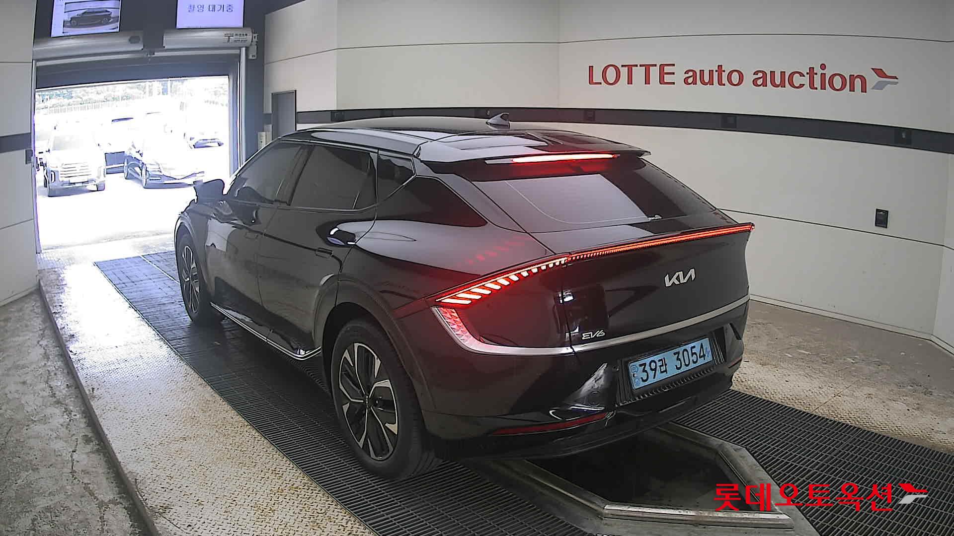 2023 - kia ev6