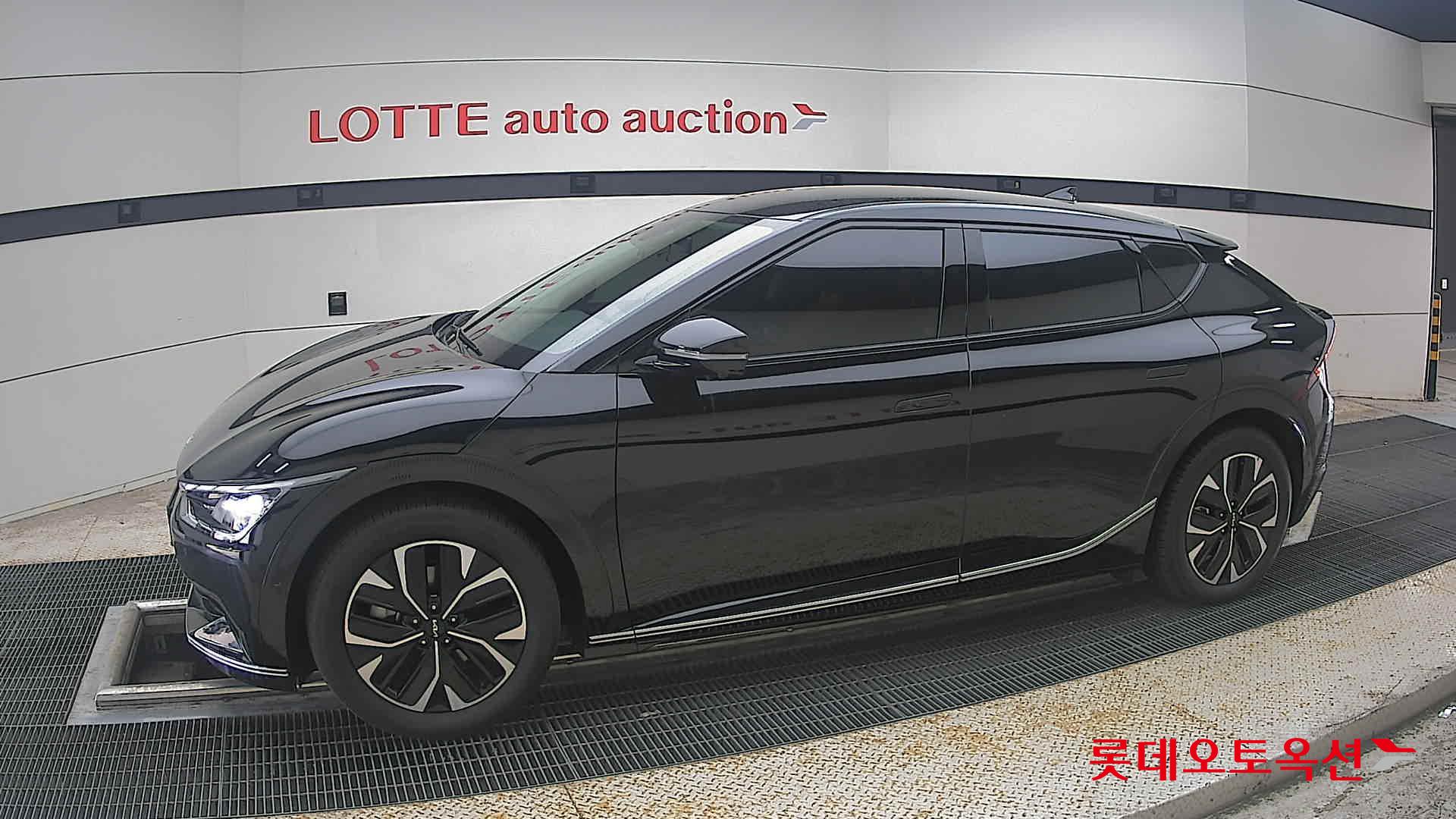 2023 - kia ev6