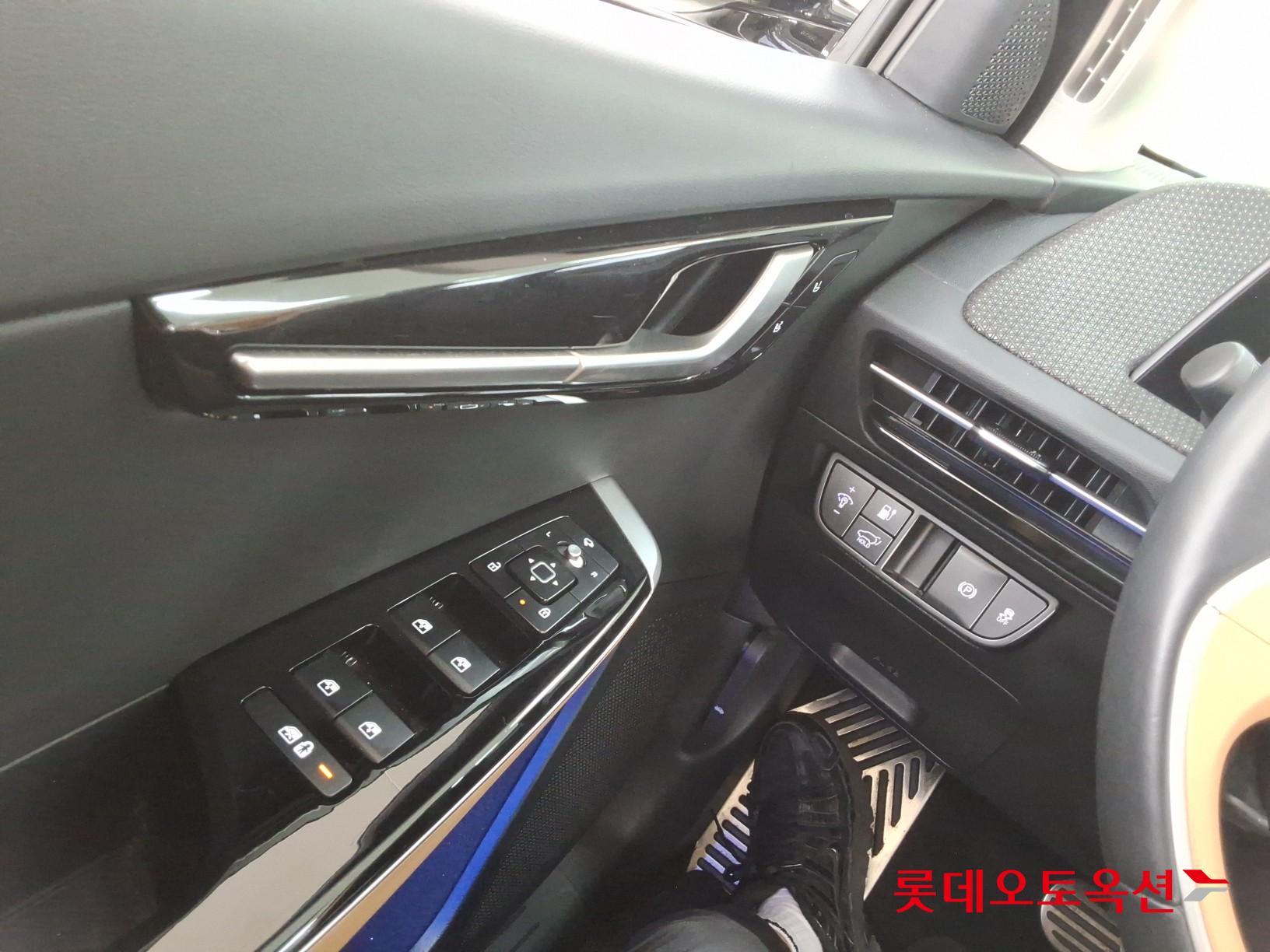 2023 - kia ev6