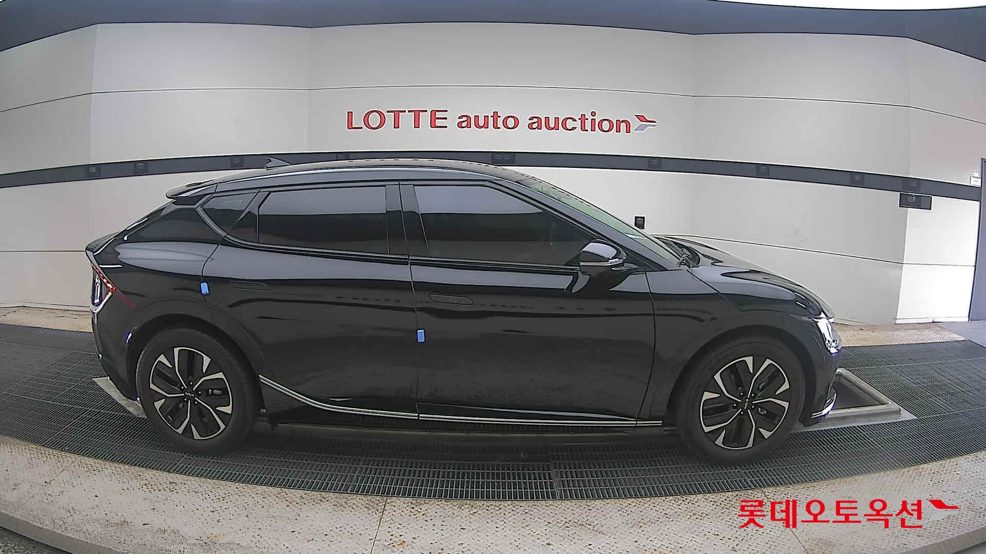 2023 - kia ev6