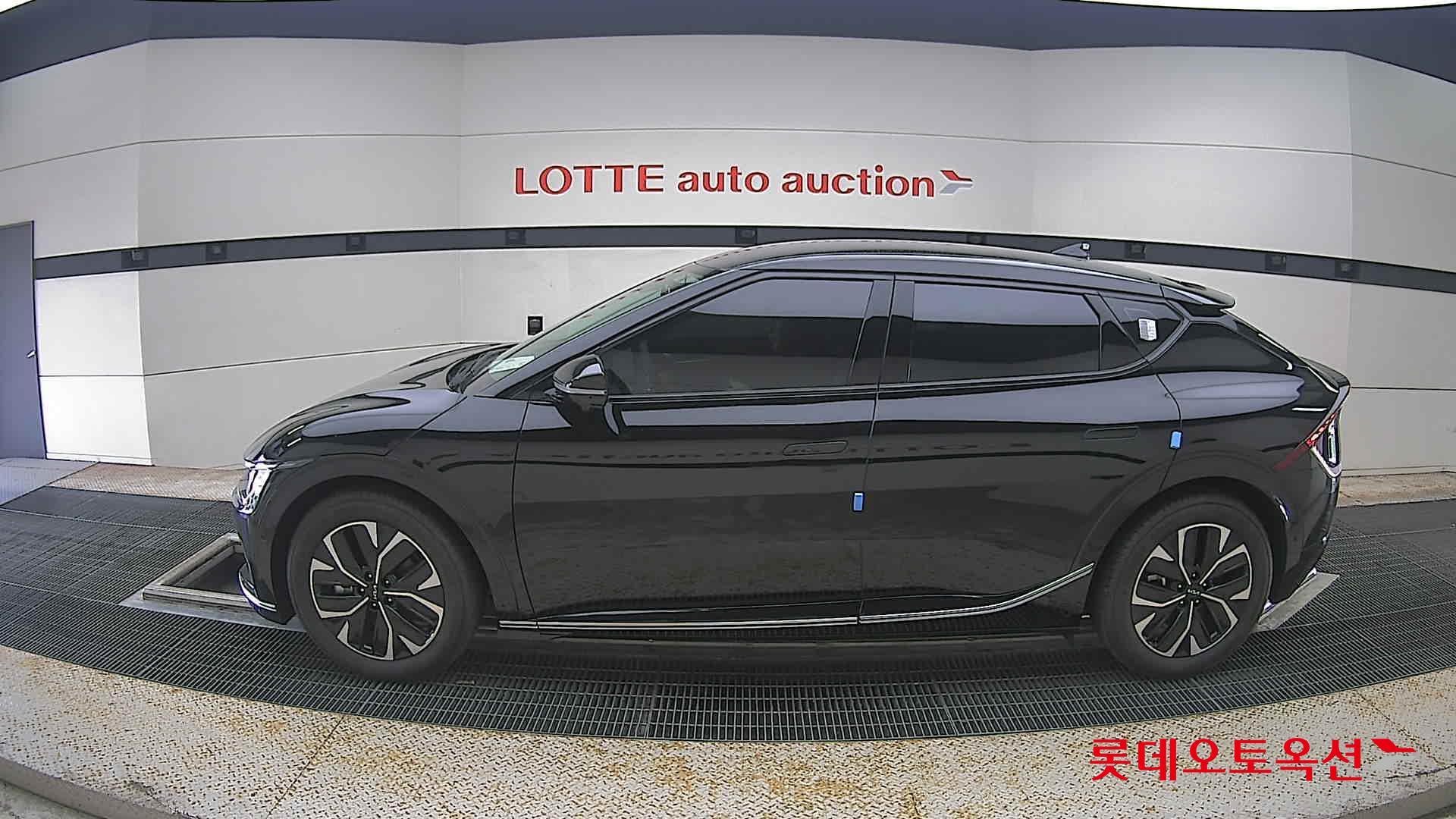 2023 - kia ev6