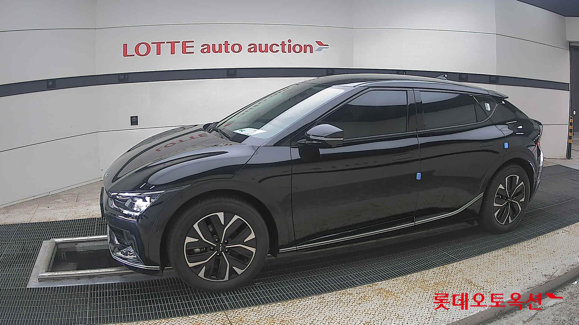 2023 - kia ev6