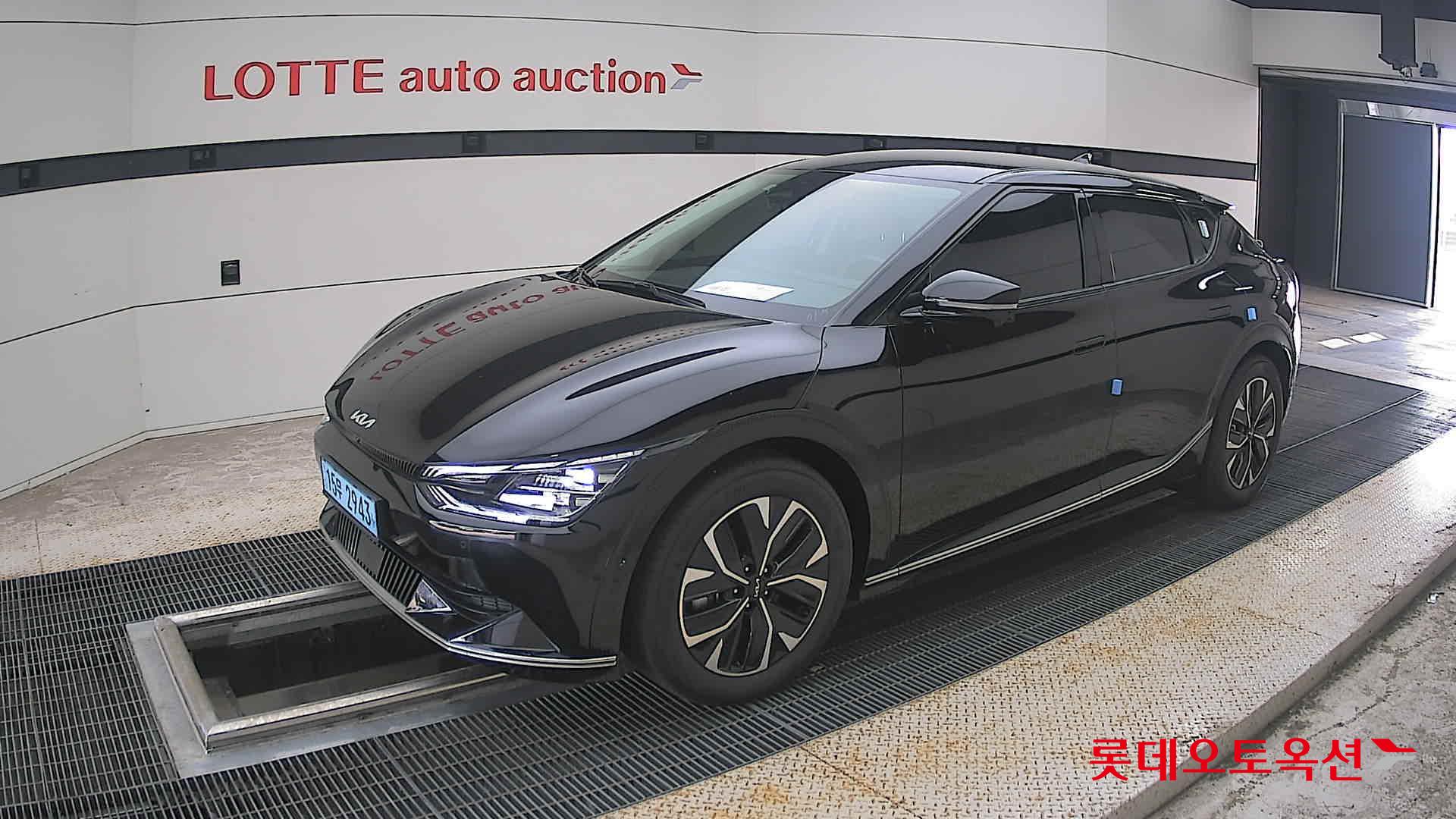 2023 - kia ev6