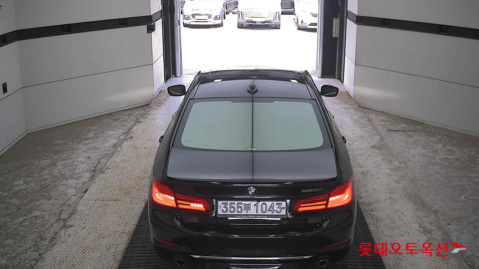 2020 - bmw 520i