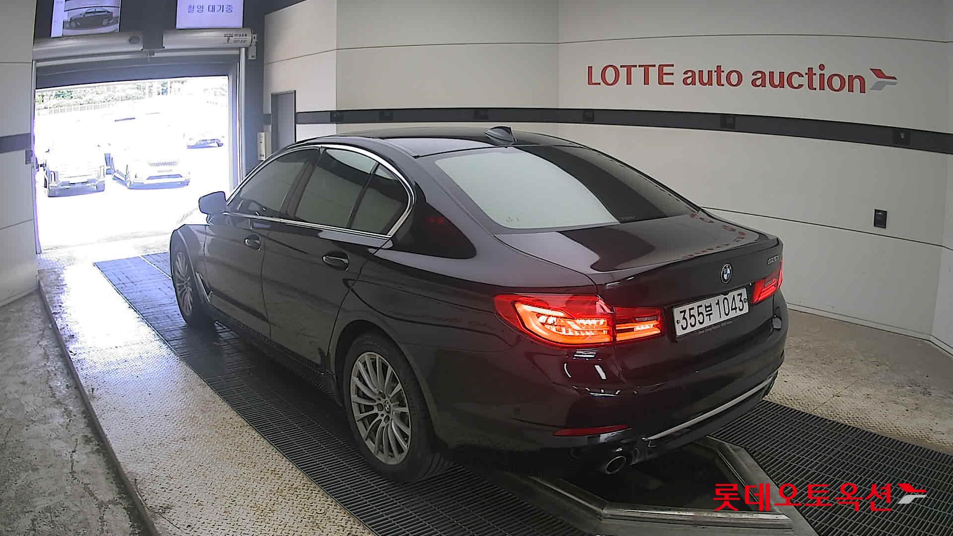 2020 - bmw 520i