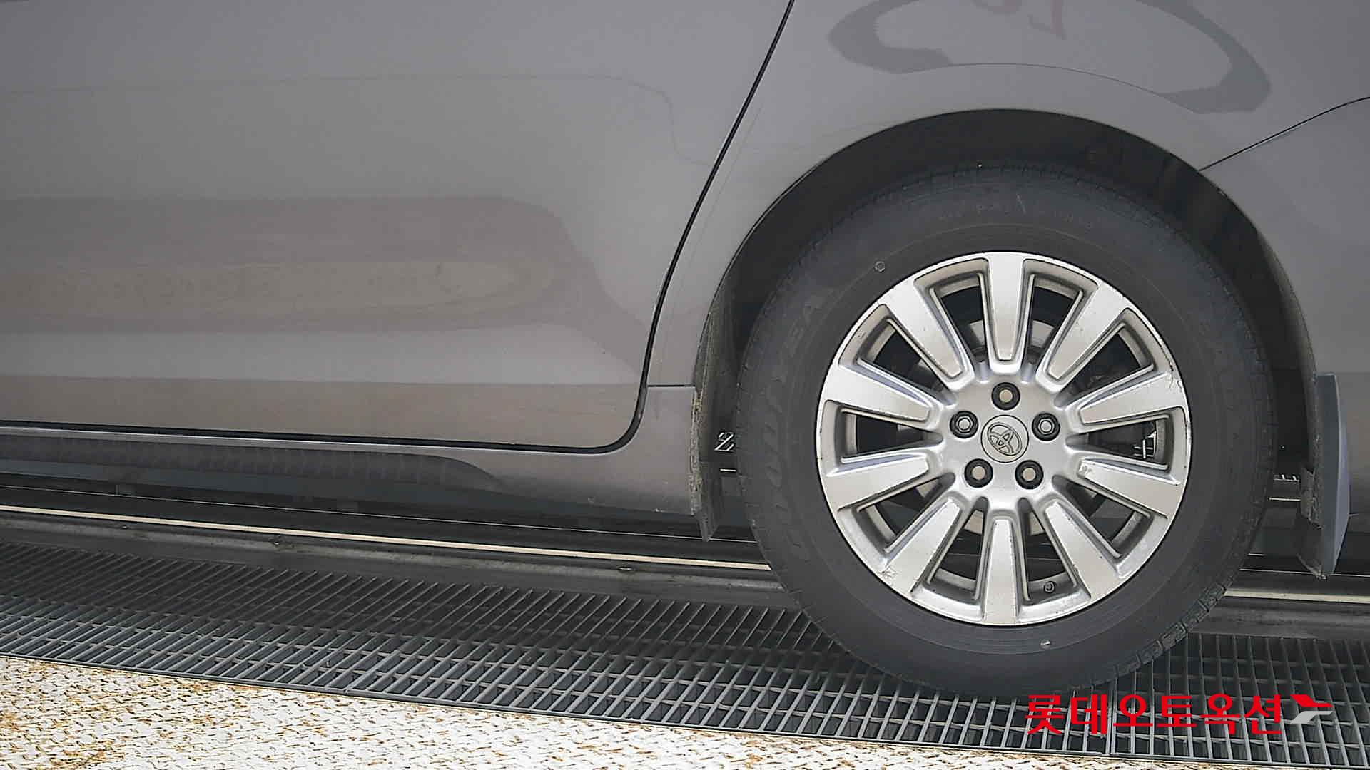 2017 - toyota sienna