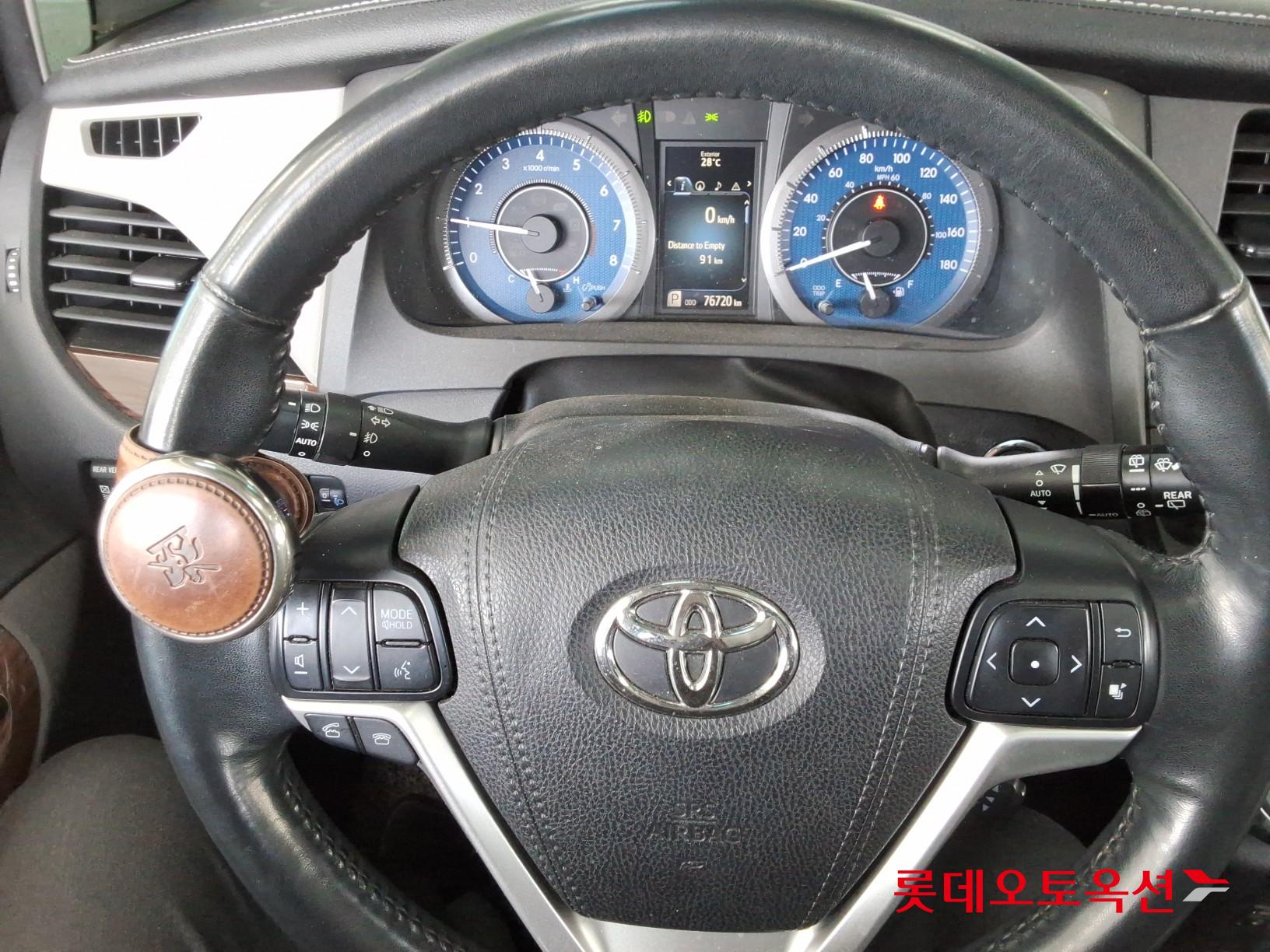 2017 - toyota sienna