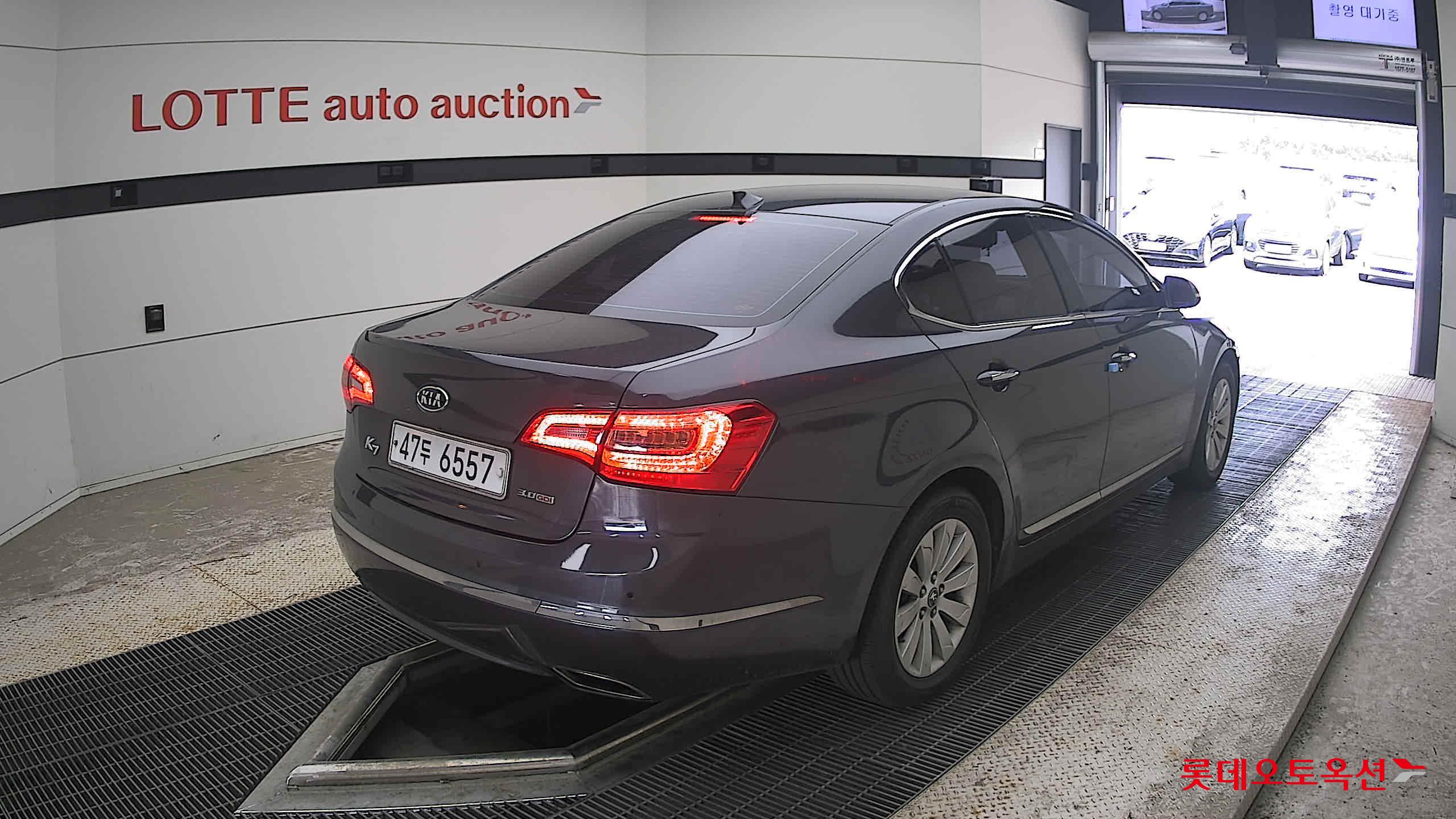 2012 - kia k7