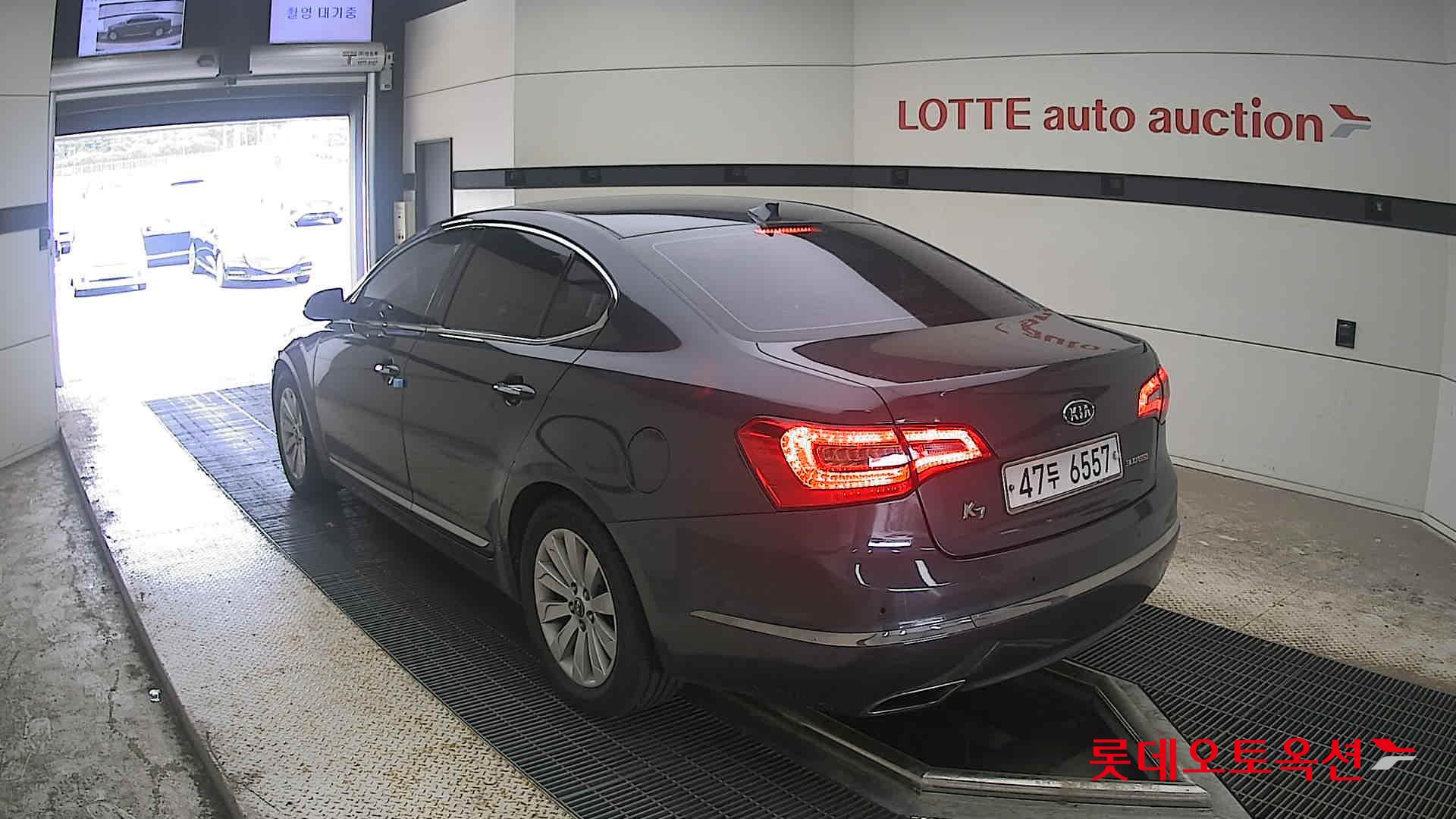 2012 - kia k7