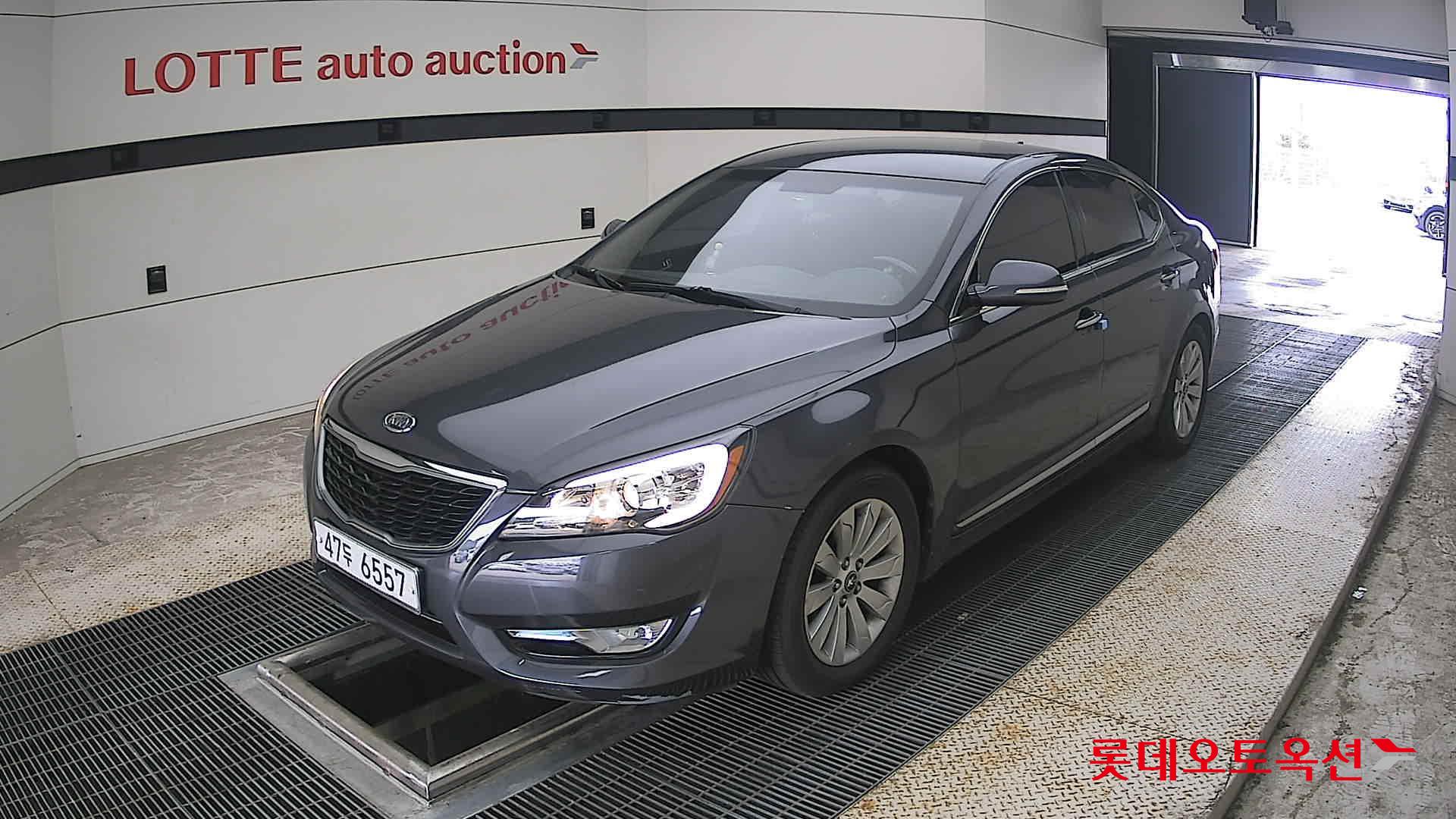 2012 - kia k7