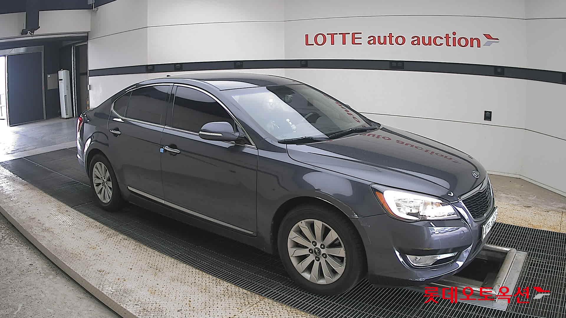 2012 - kia k7