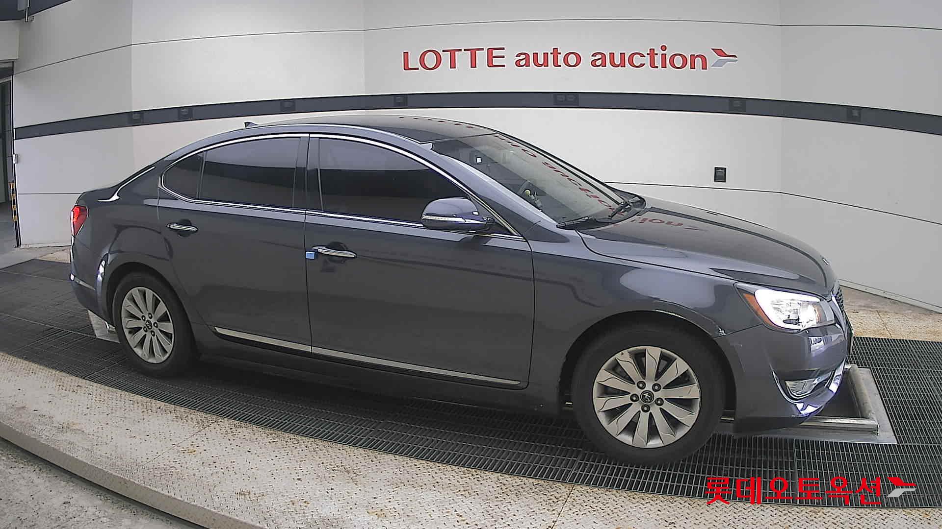 2012 - kia k7