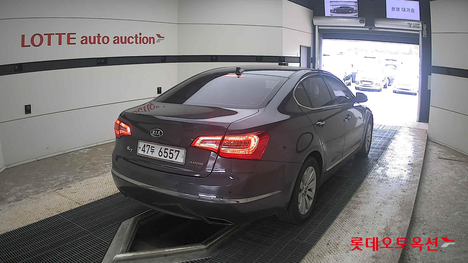 2012 - kia k7