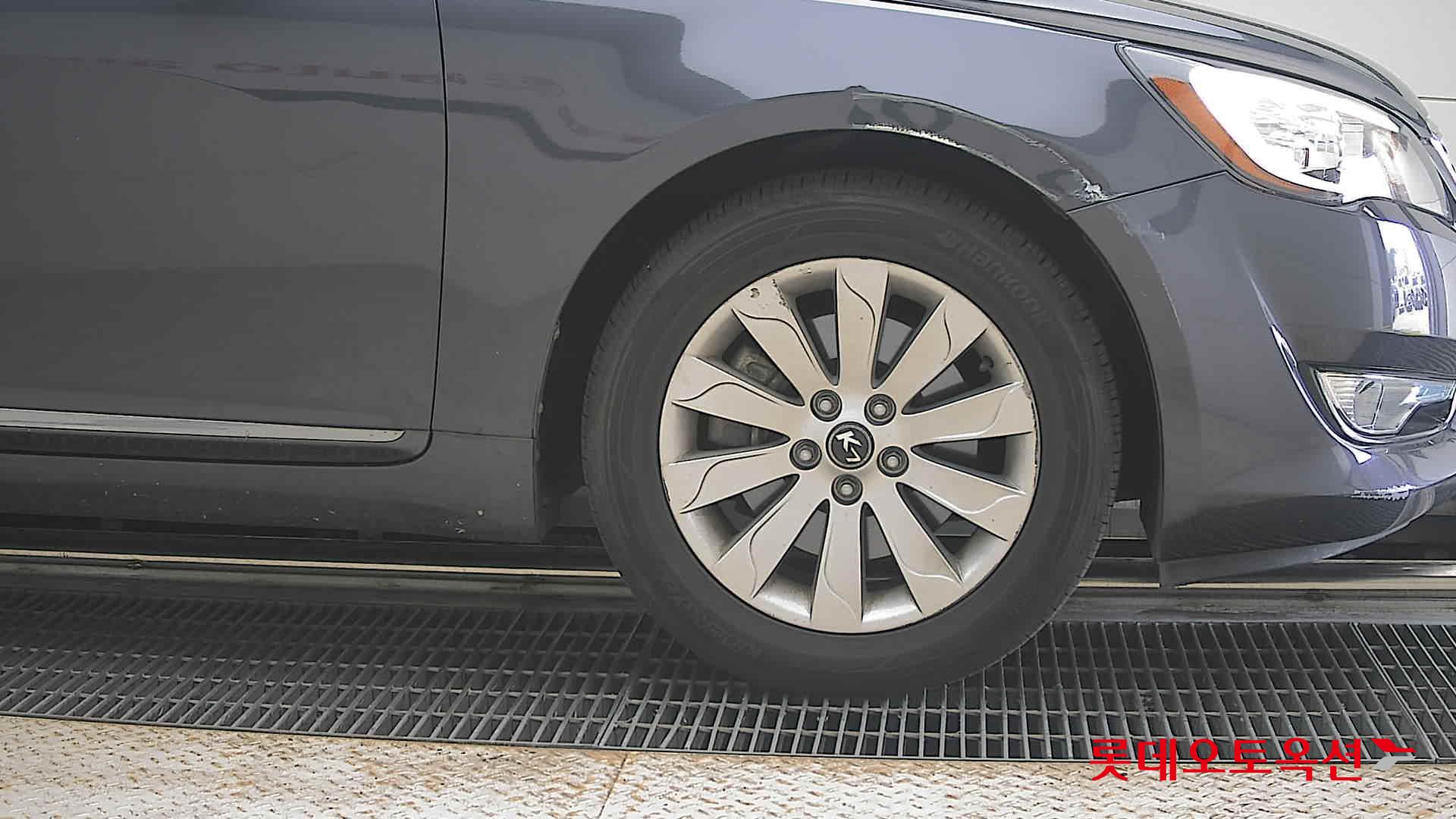 2012 - kia k7