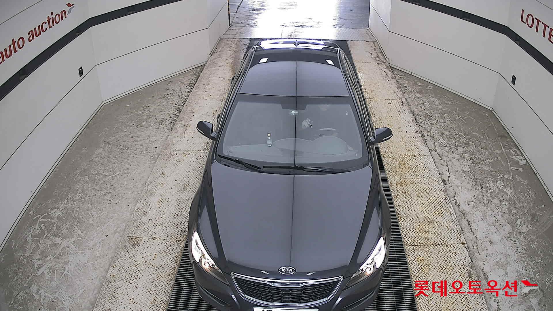 2012 - kia k7