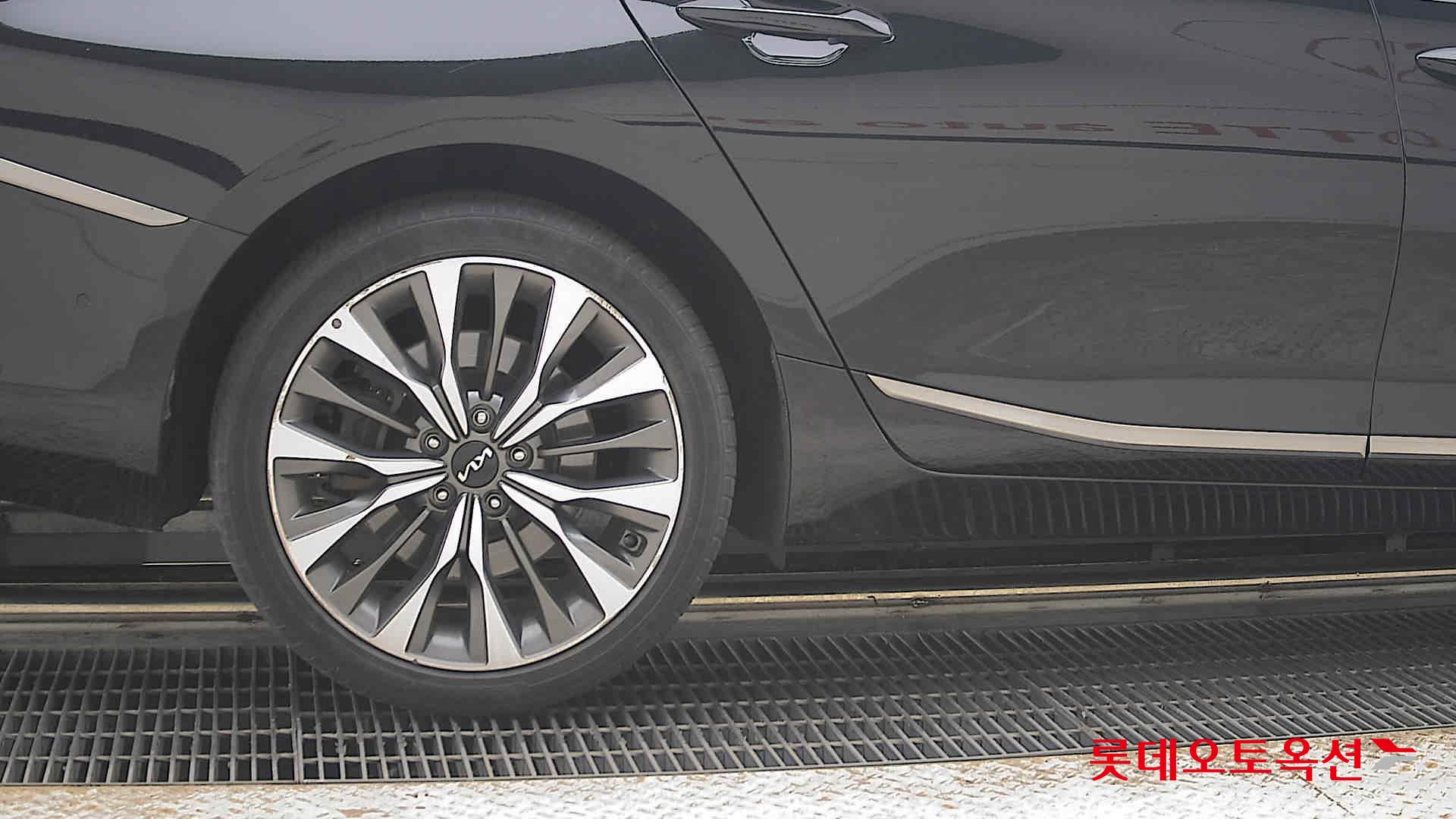 2022 - kia k8