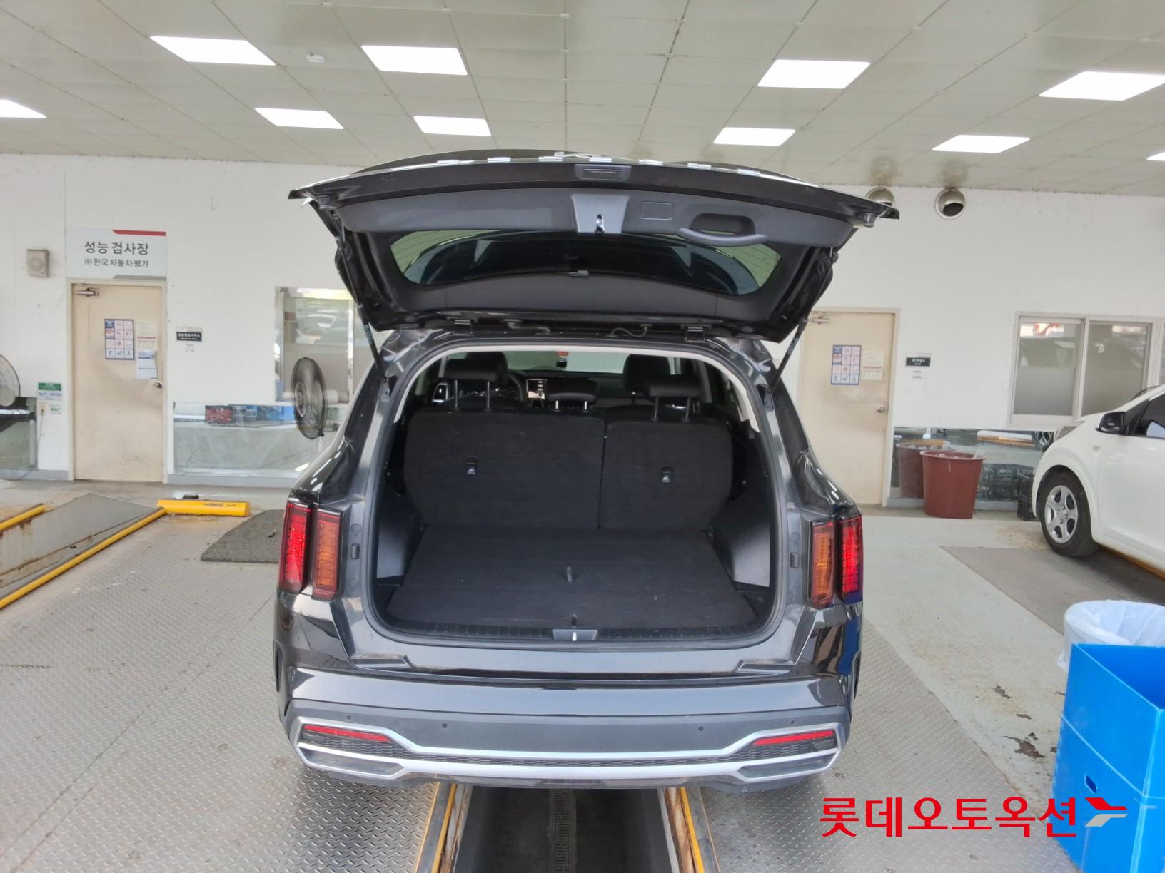 2022 - kia sorento