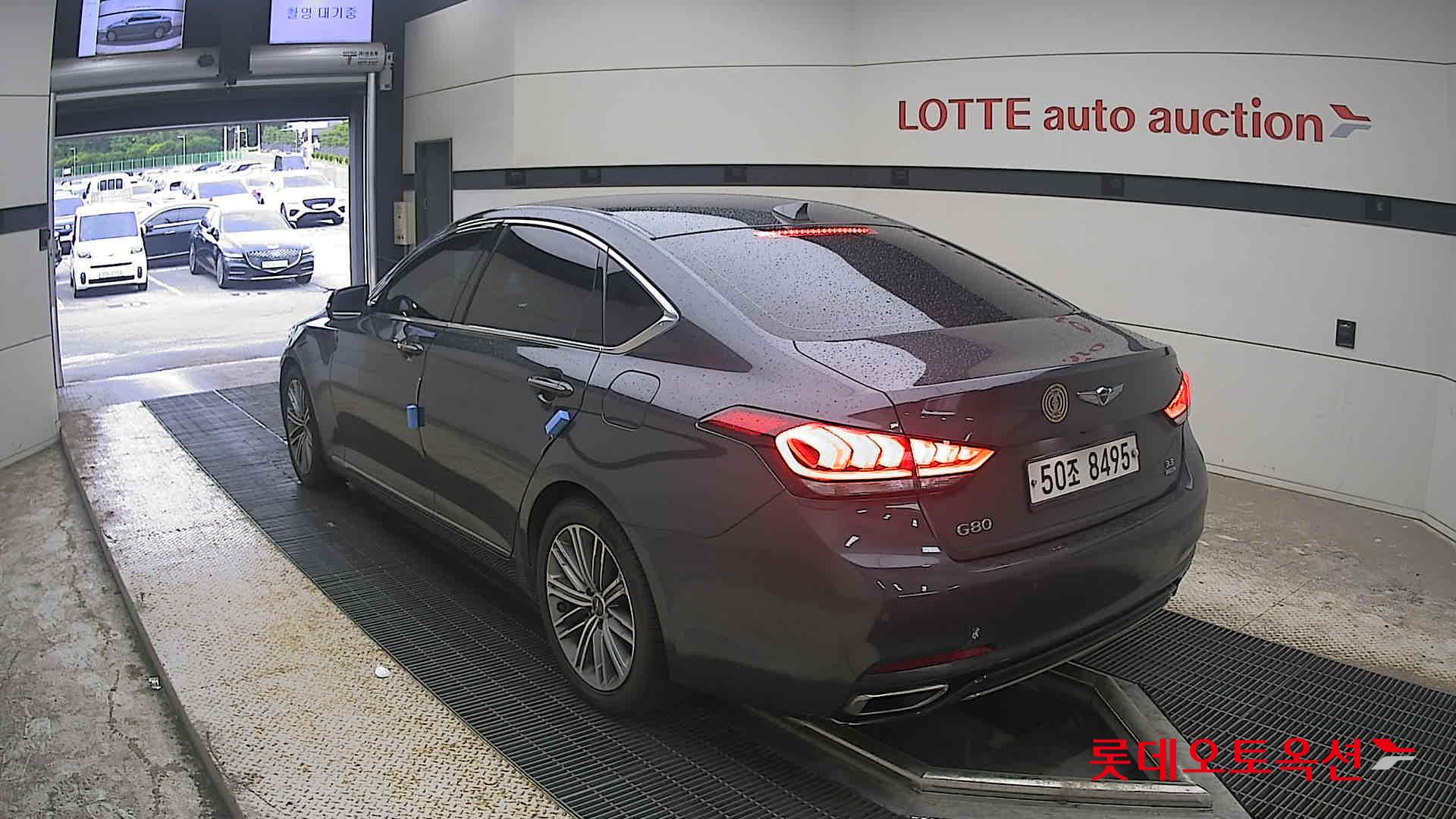 2017 - genesis g80