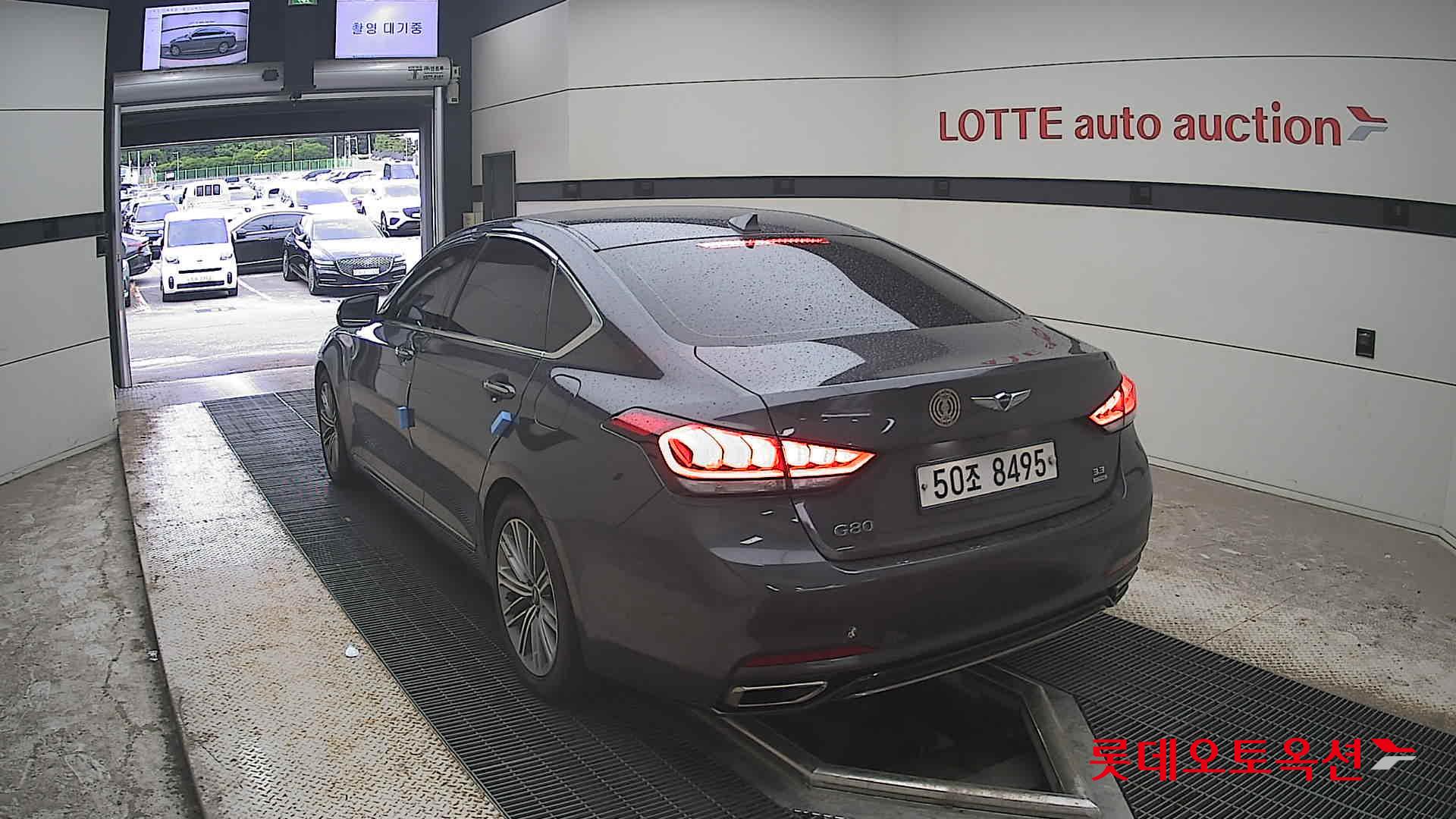 2017 - genesis g80