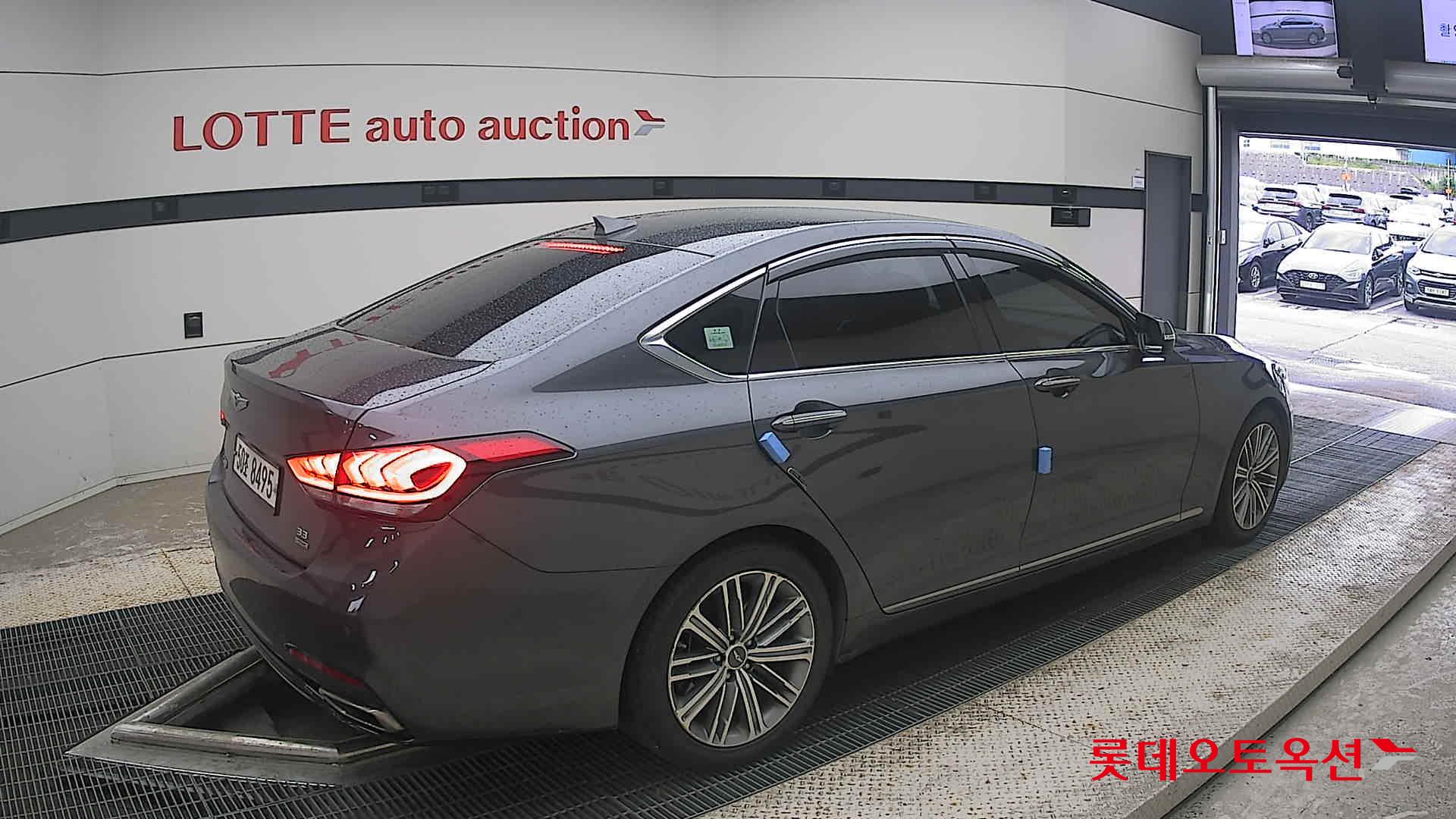 2017 - genesis g80