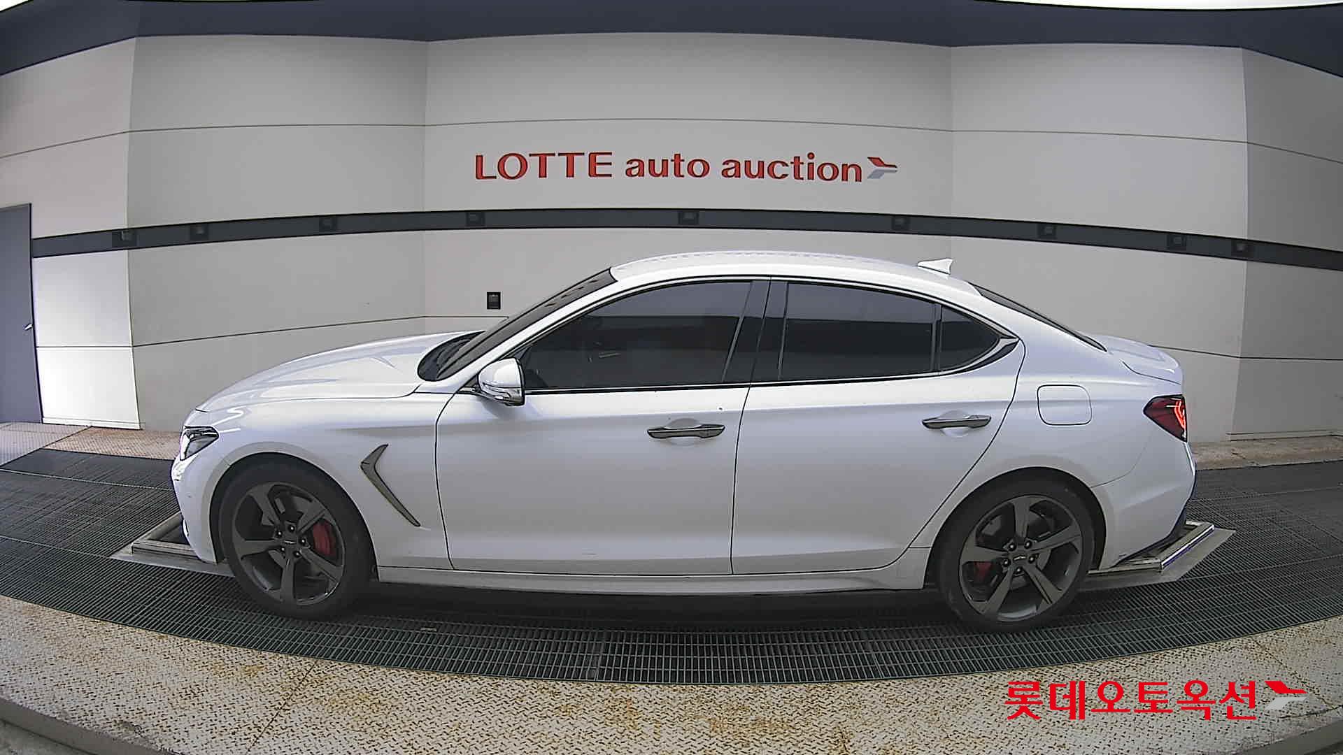 2019 - genesis g70