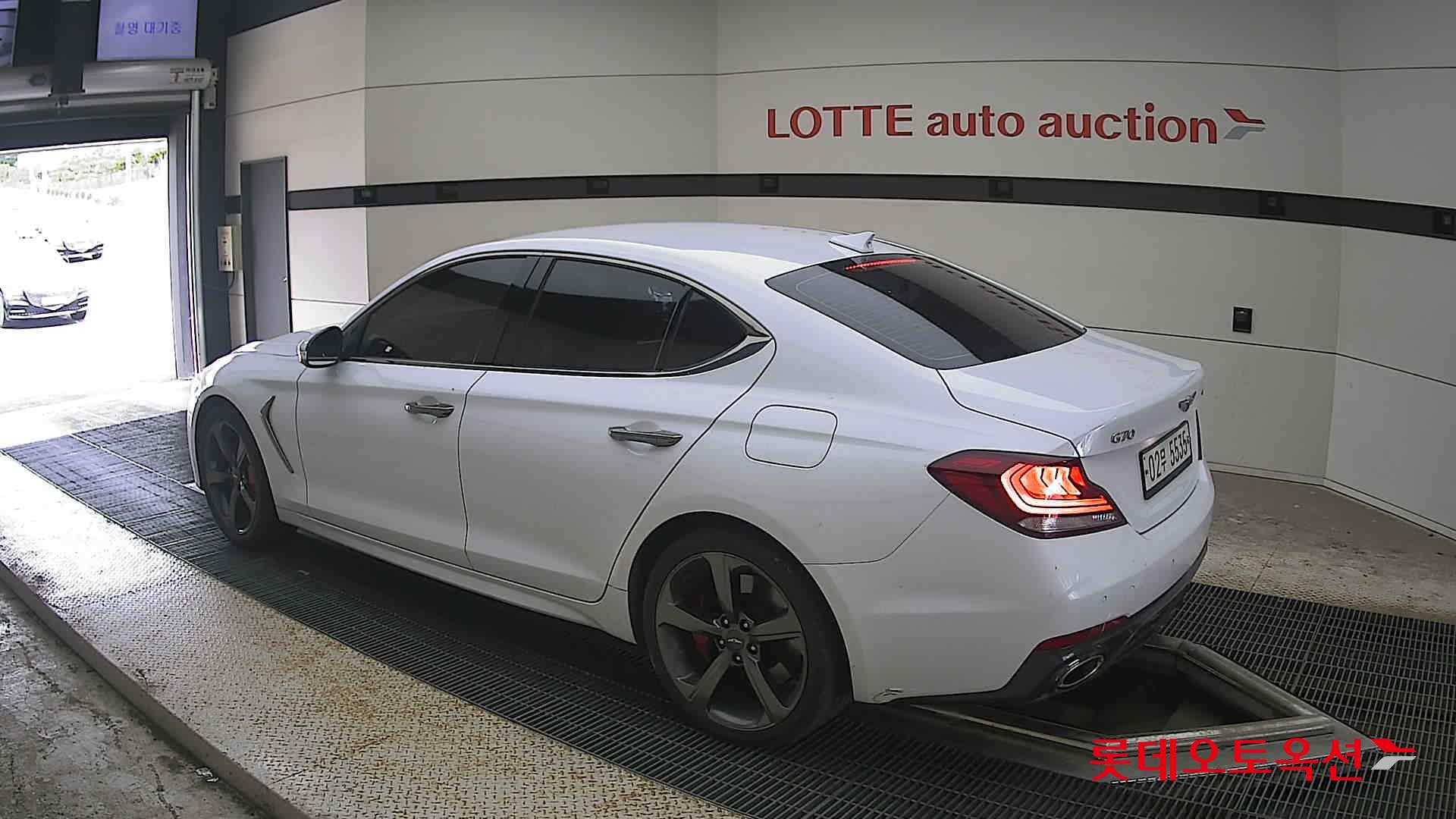 2019 - genesis g70
