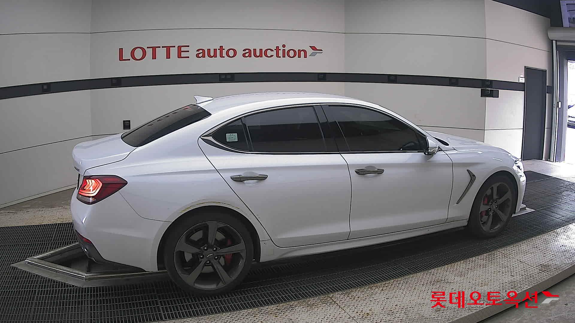 2019 - genesis g70
