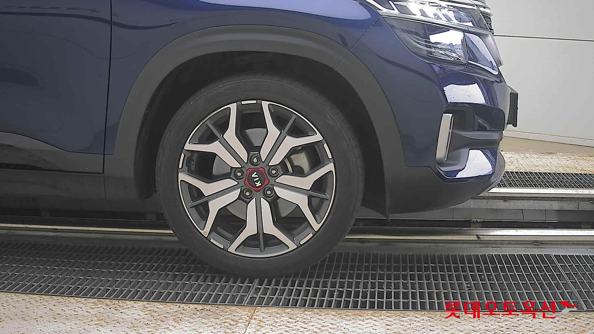 2020 - kia seltos