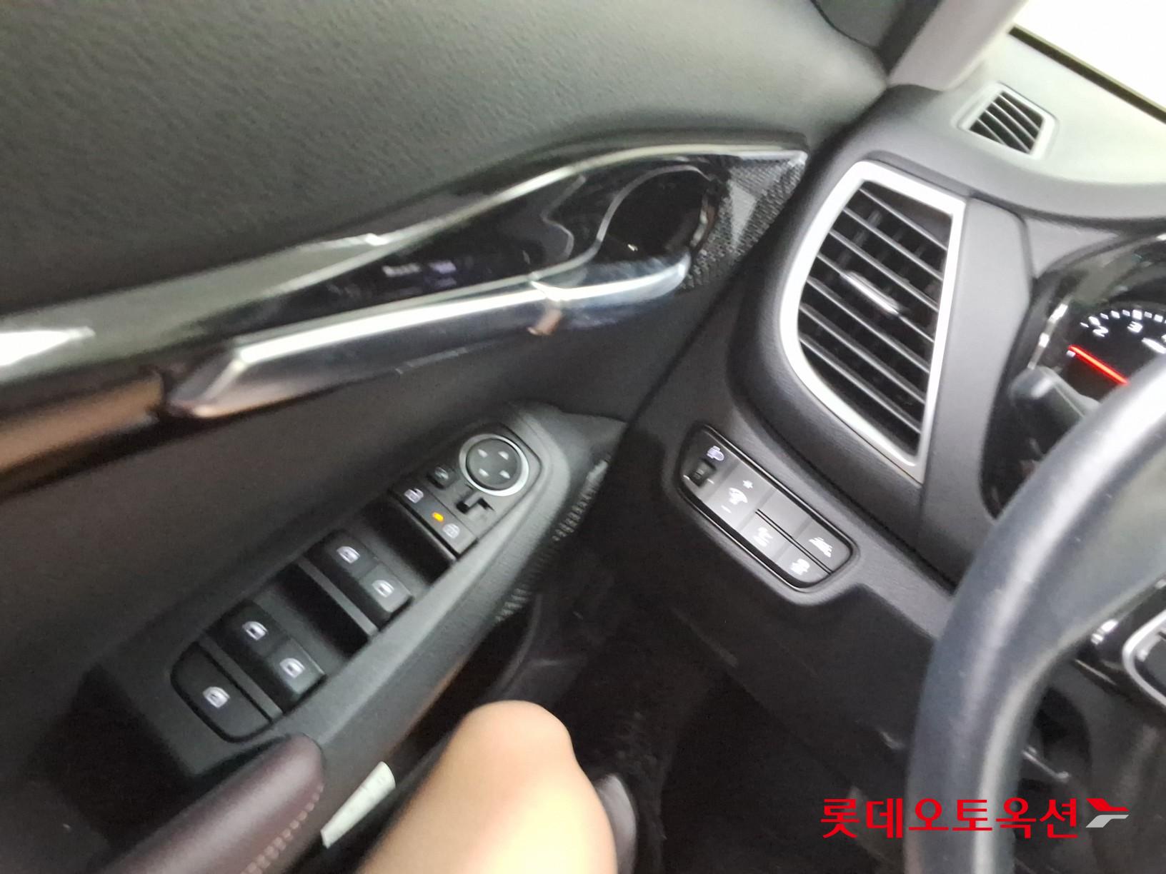 2020 - kia seltos