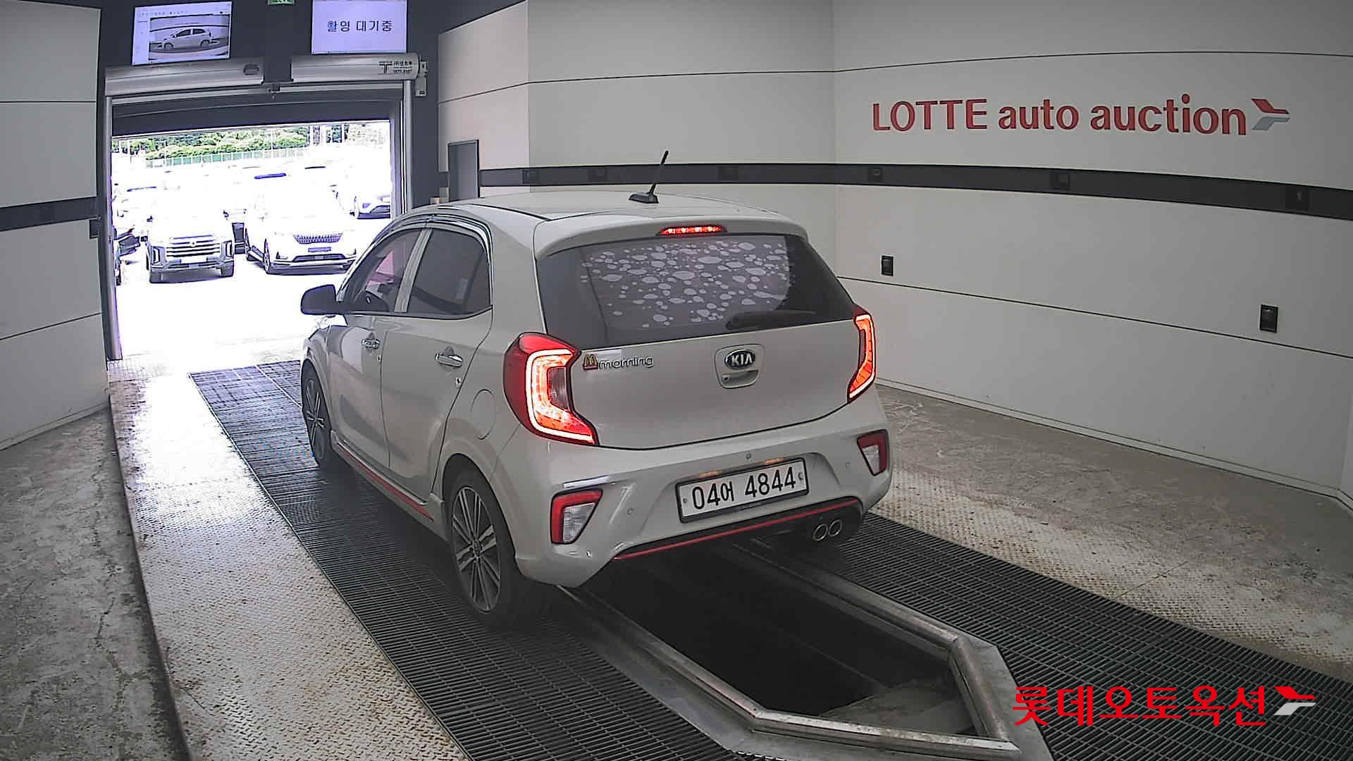 2017 - kia morning