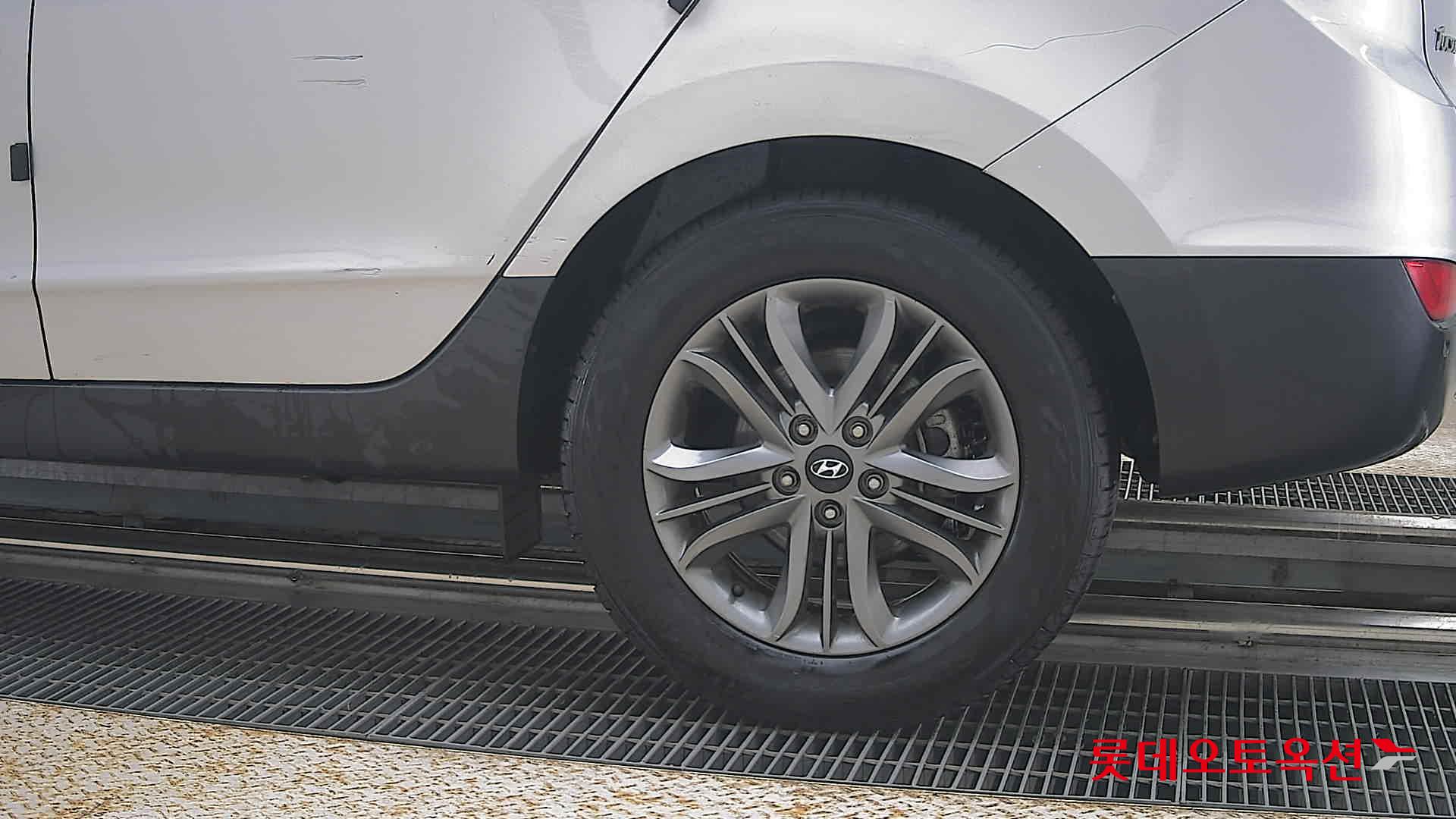 2014 - hyundai tucson