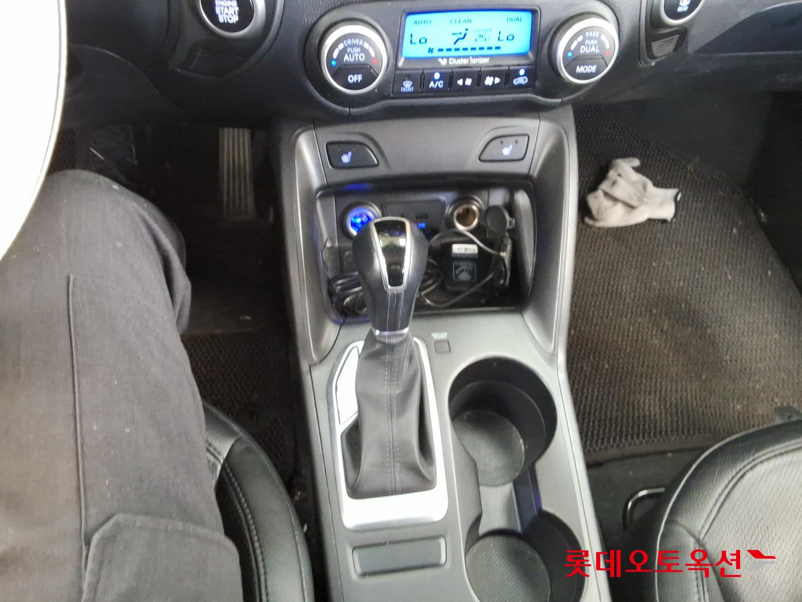 2014 - hyundai tucson