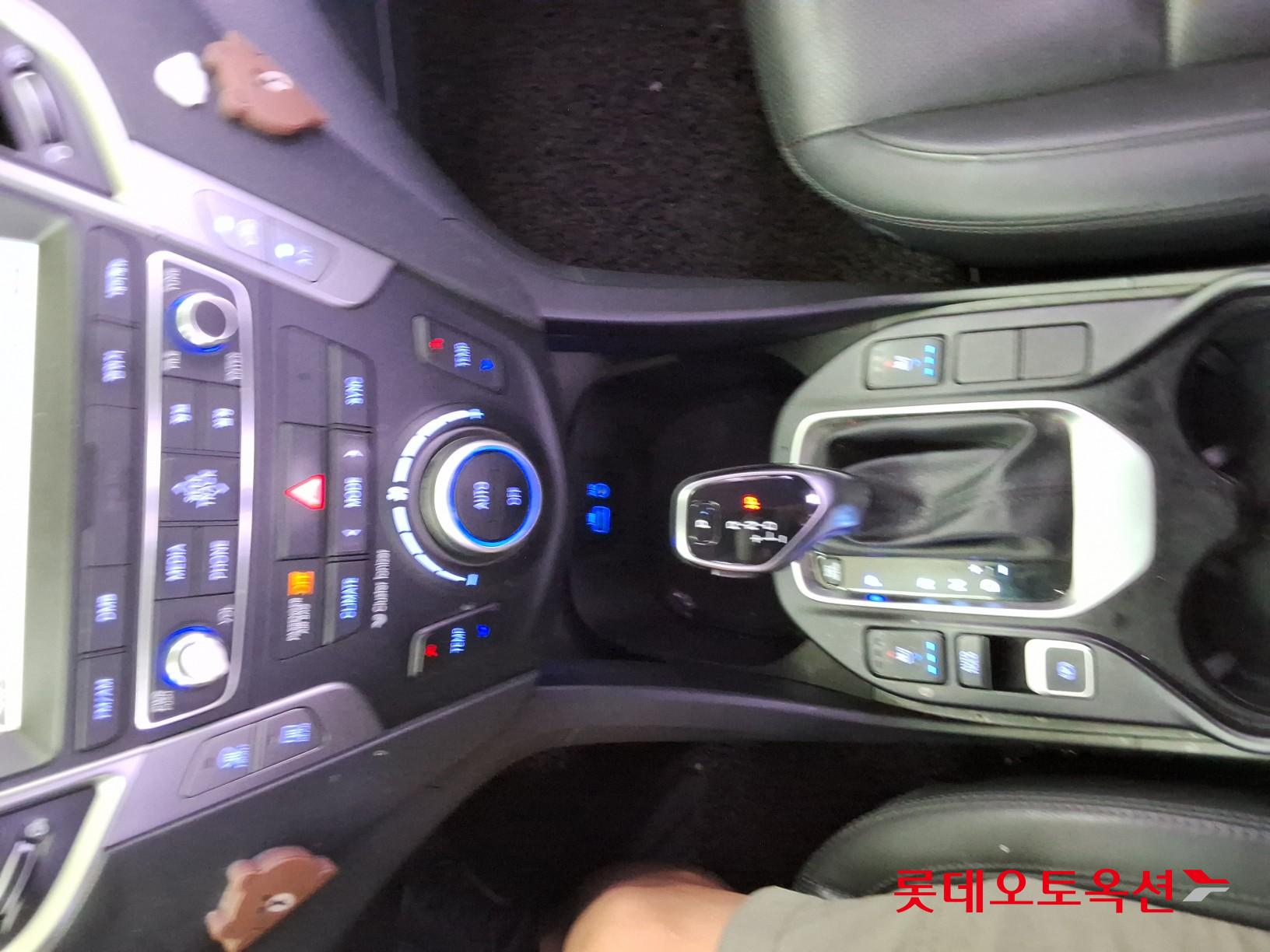 2017 - hyundai santafe