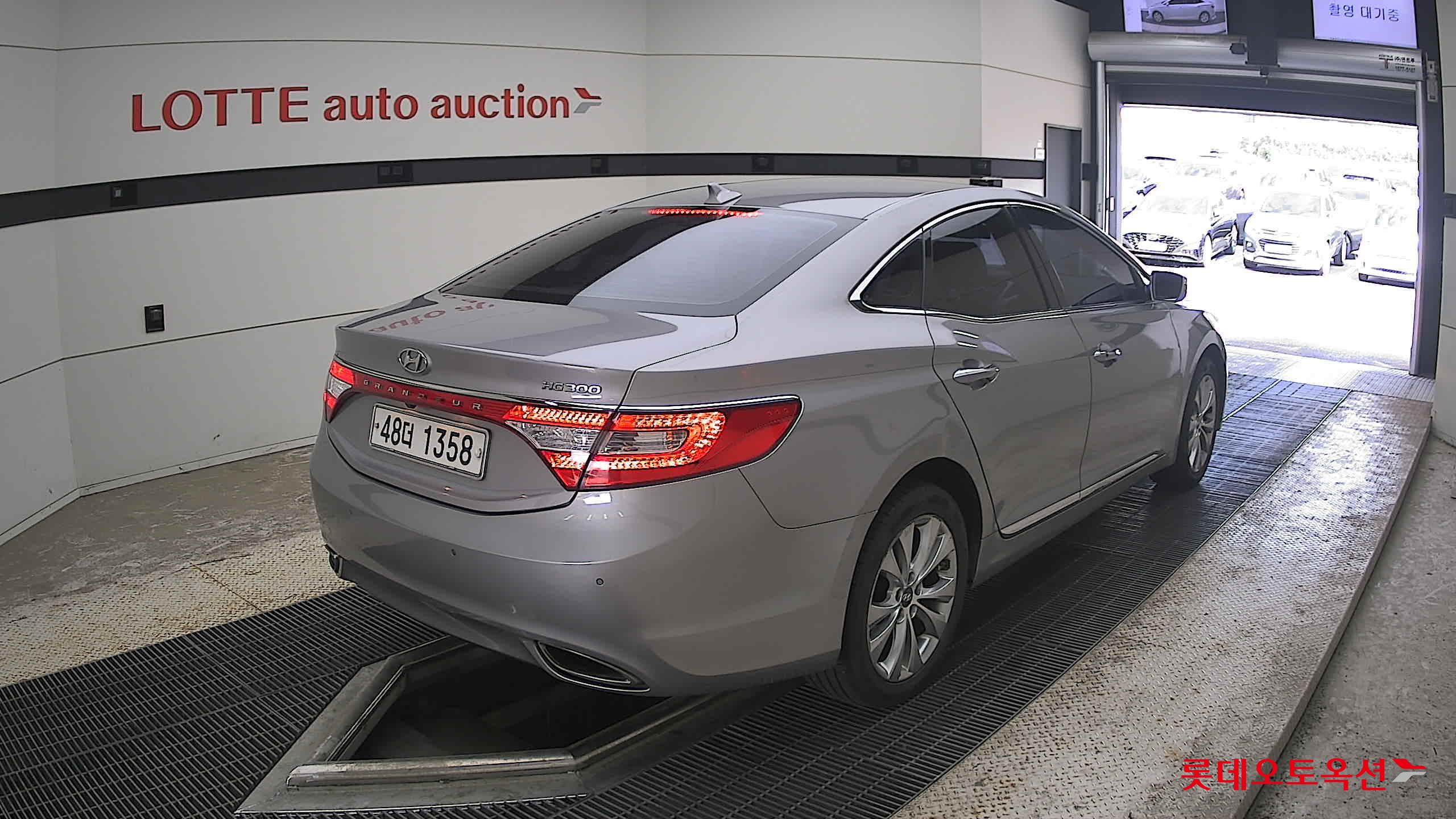 2012 - hyundai grandeur