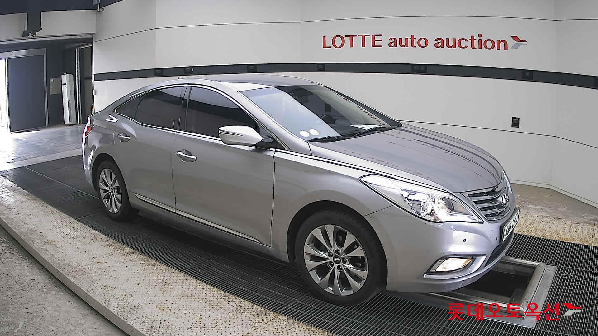 2012 - hyundai grandeur