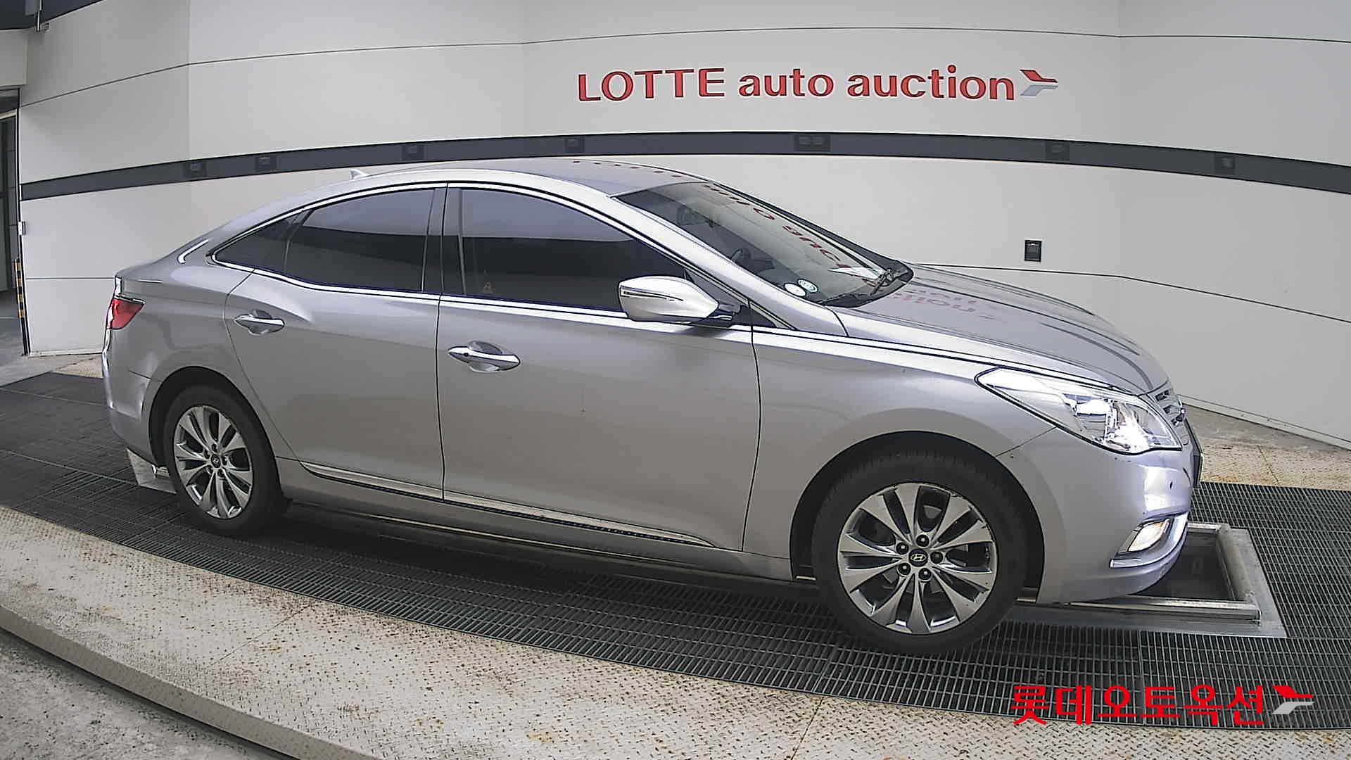 2012 - hyundai grandeur