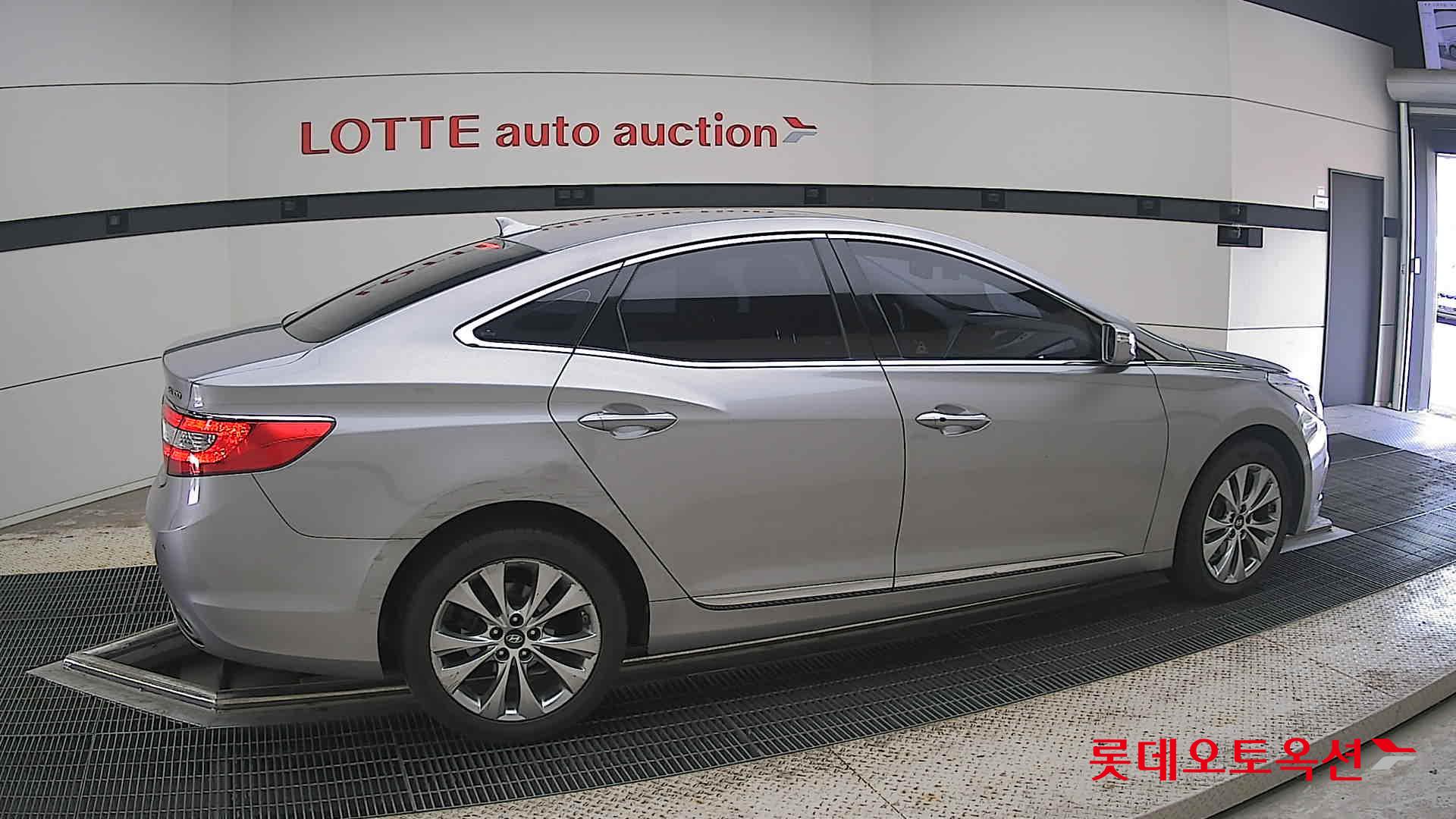 2012 - hyundai grandeur