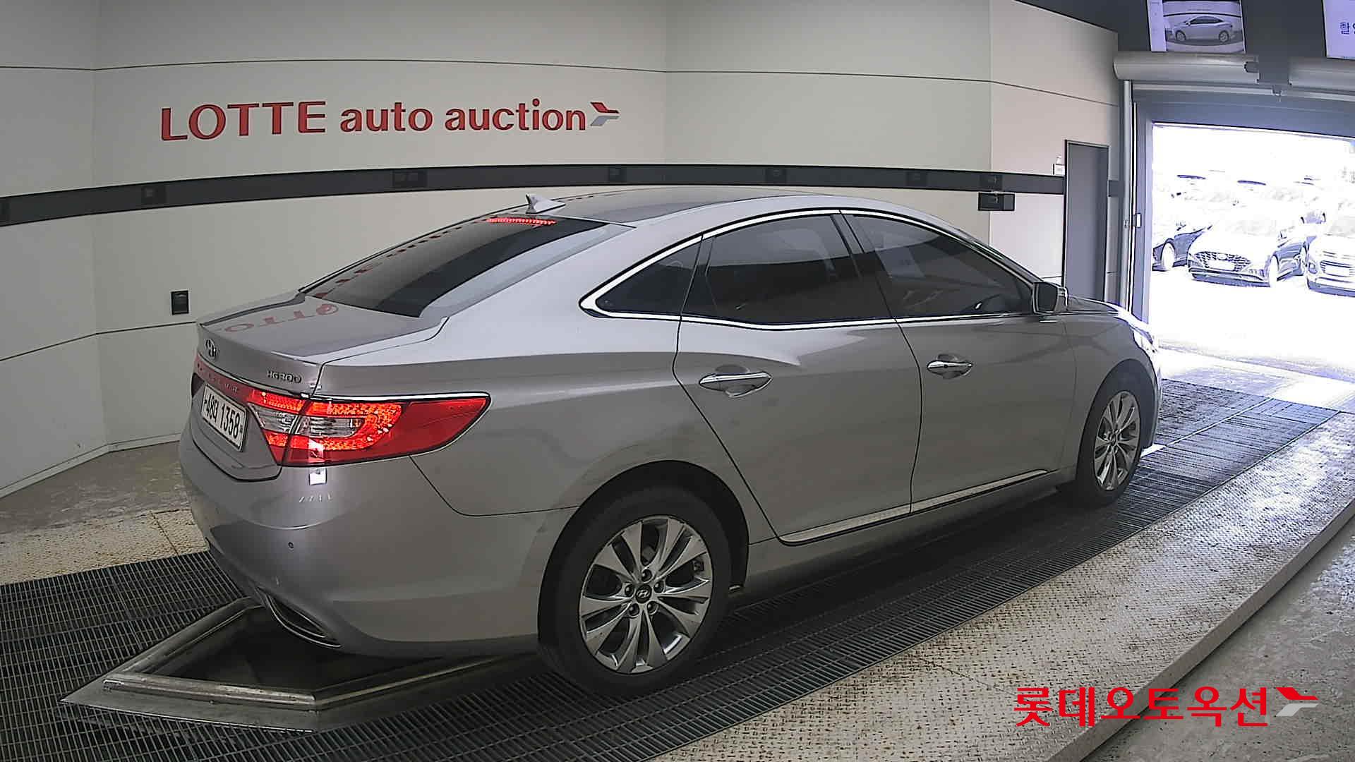 2012 - hyundai grandeur