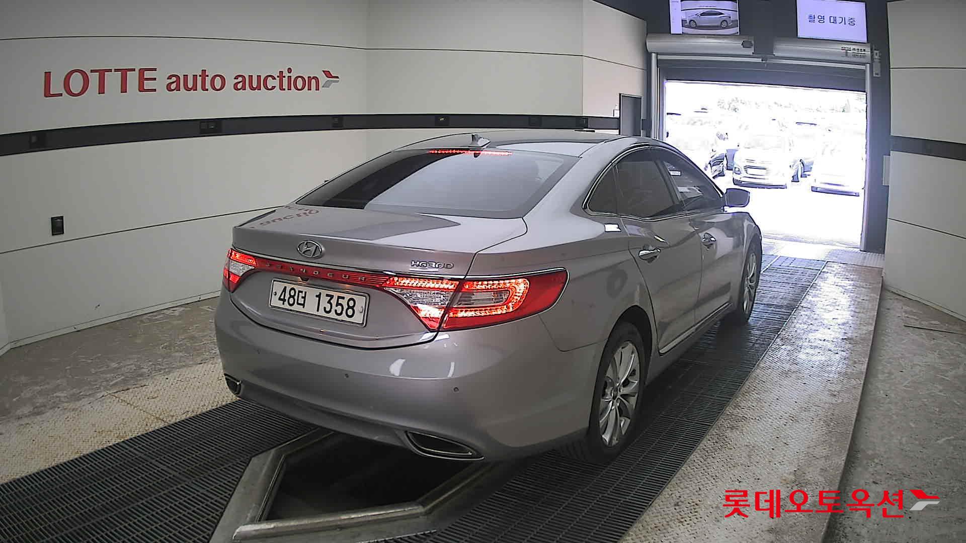 2012 - hyundai grandeur