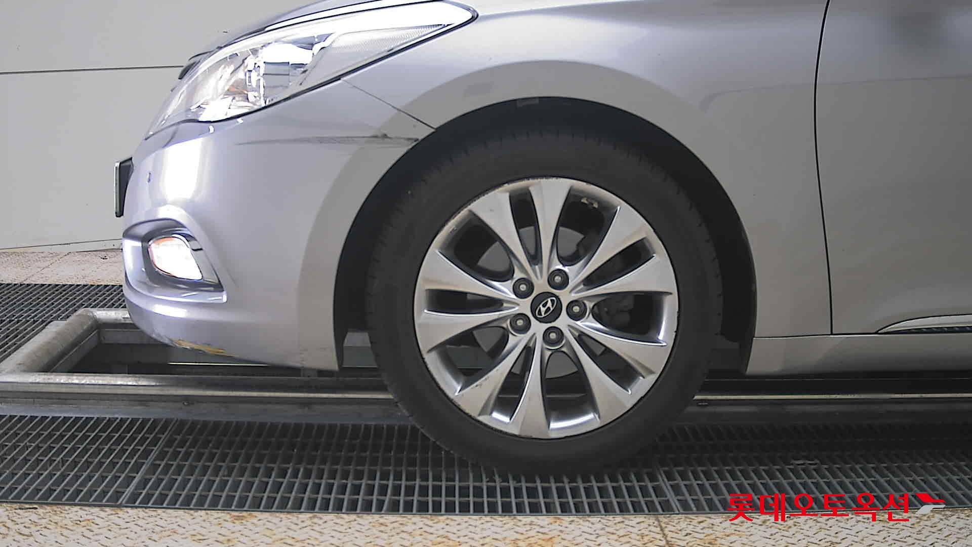 2012 - hyundai grandeur