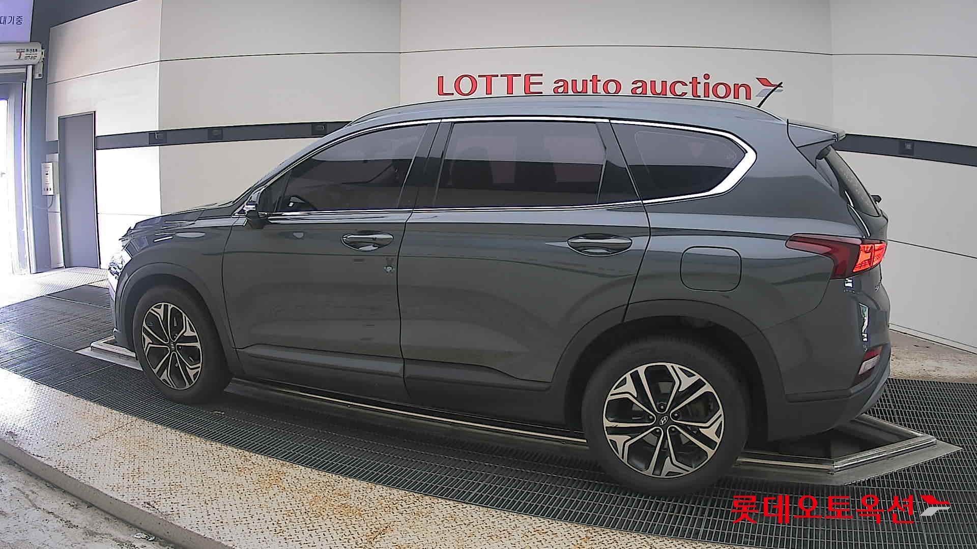 2019 - hyundai santafe