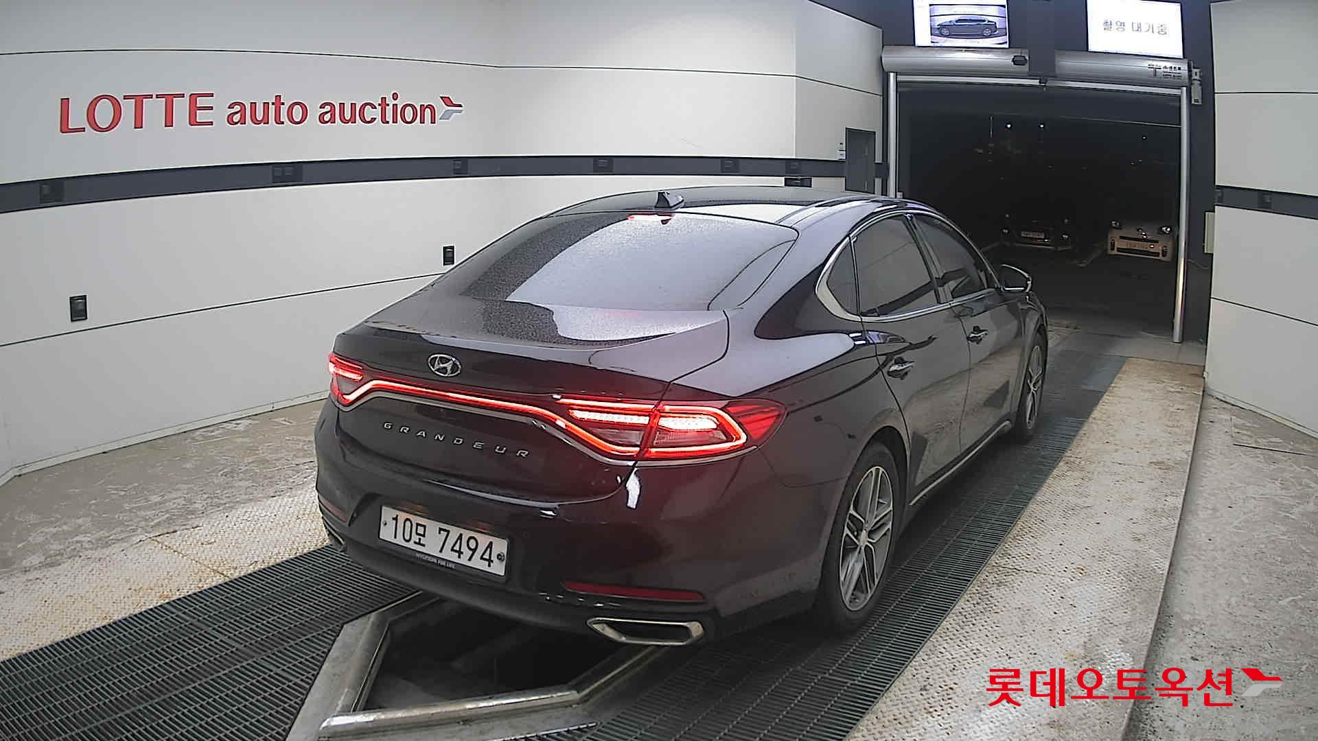 2017 - hyundai grandeur