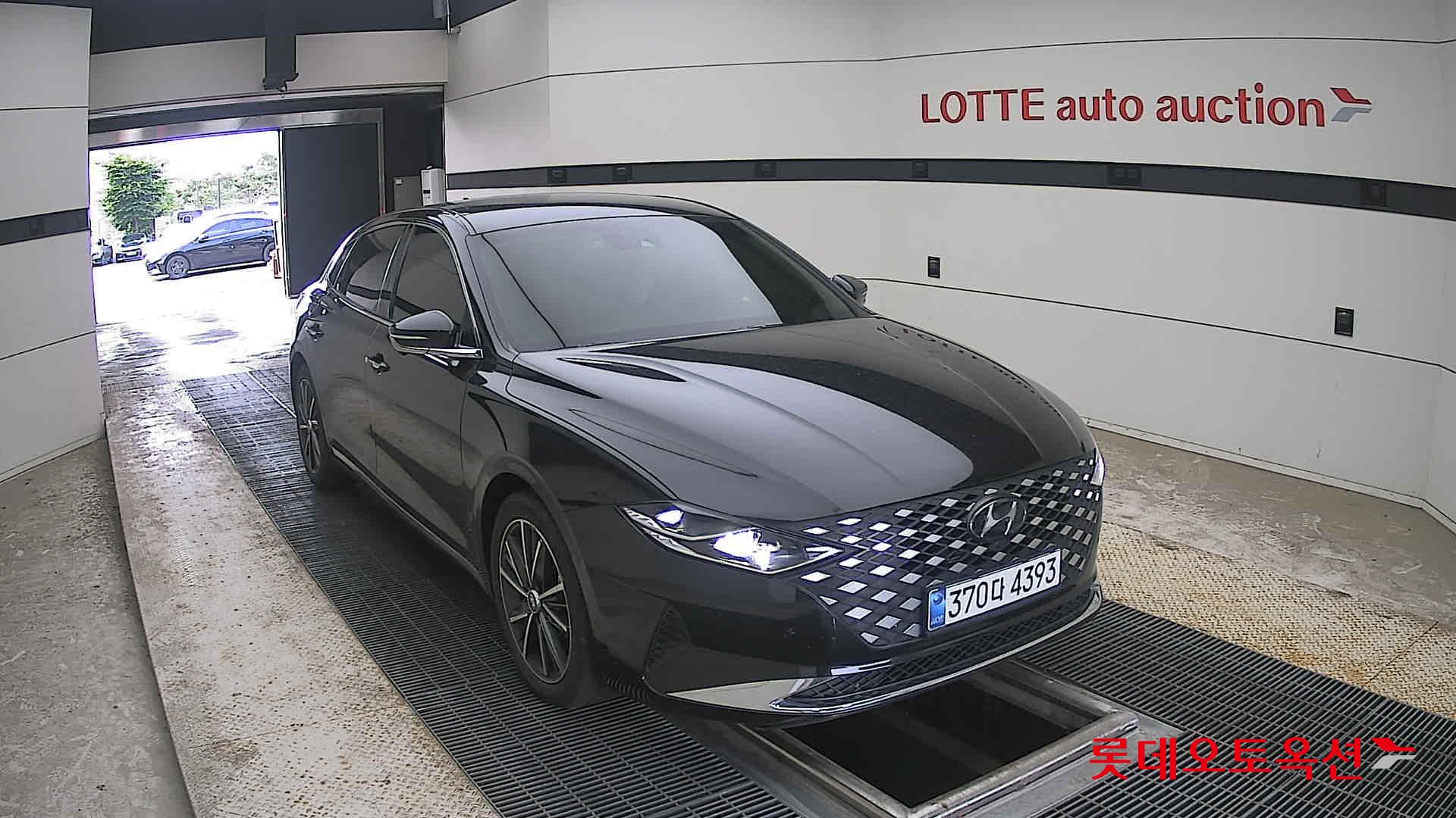 2022 - hyundai grandeur