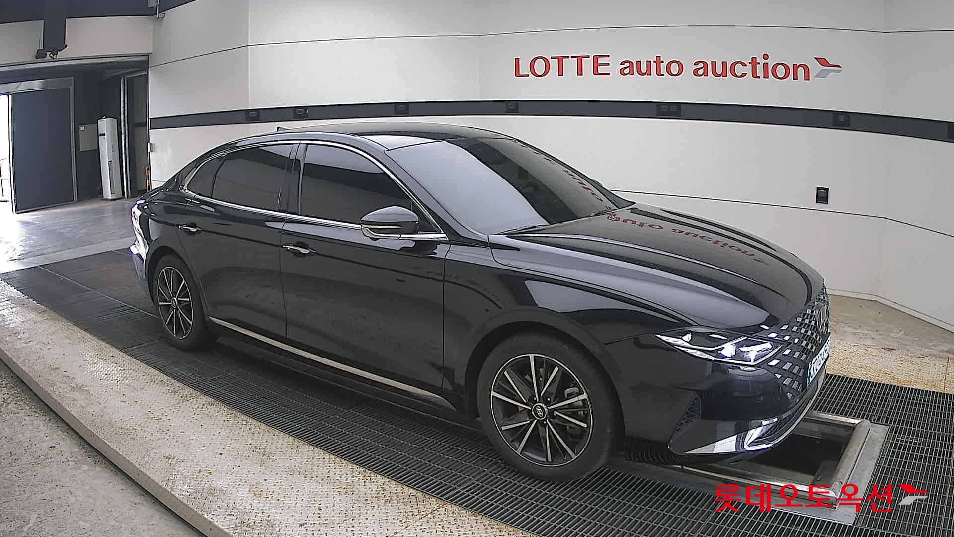 2022 - hyundai grandeur