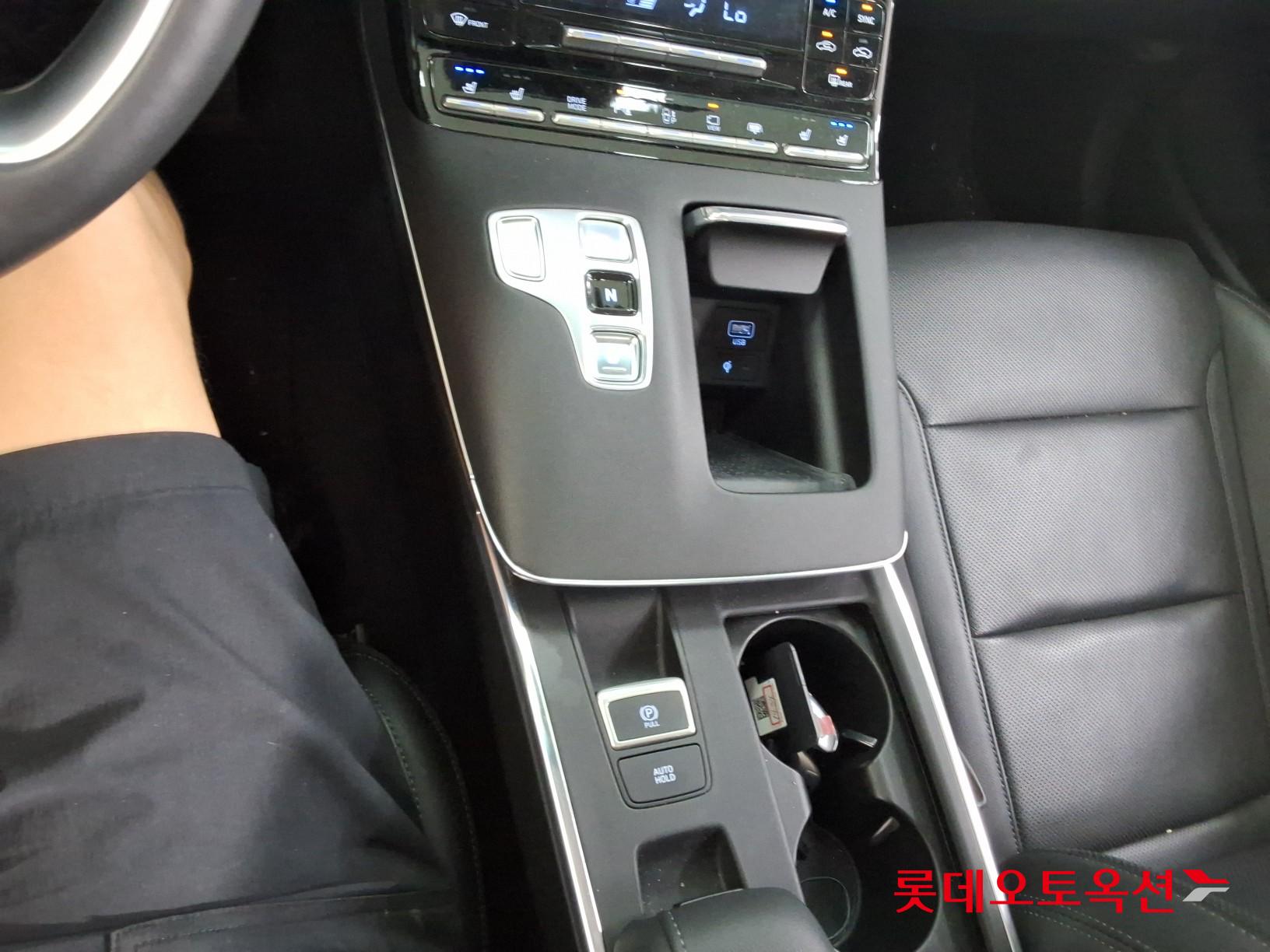 2022 - hyundai grandeur